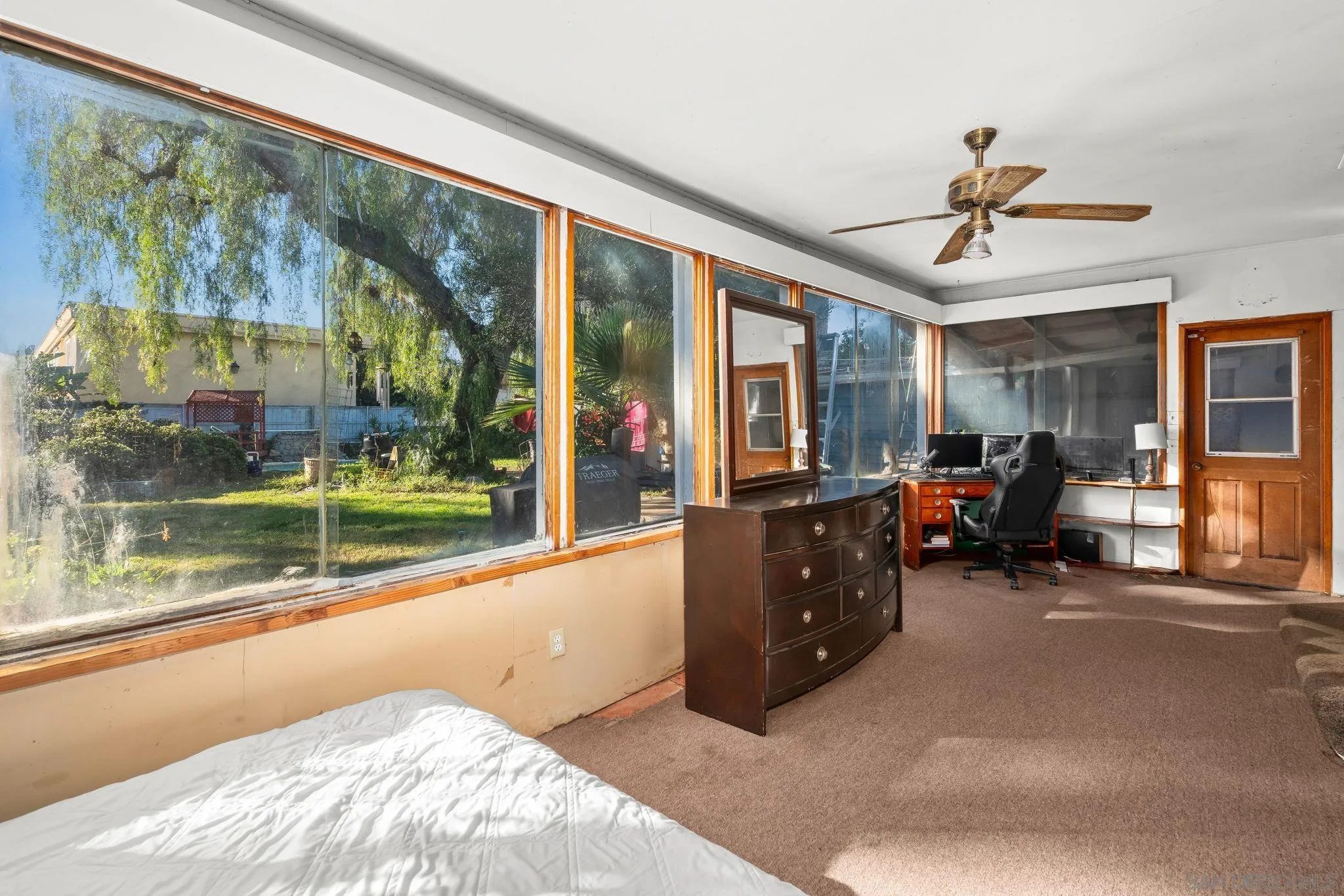 https://cdn.realtyfeed.com/cdn/127/260004137/c00cae27159e24f5a230953fb59b1f45.webp