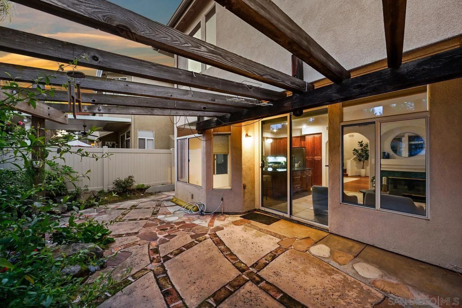 Photo #22: 260004140 Listing: Photo #22