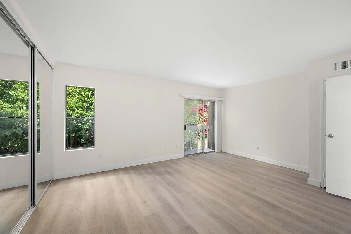 Photo #33: 260004151 Listing: Photo #33