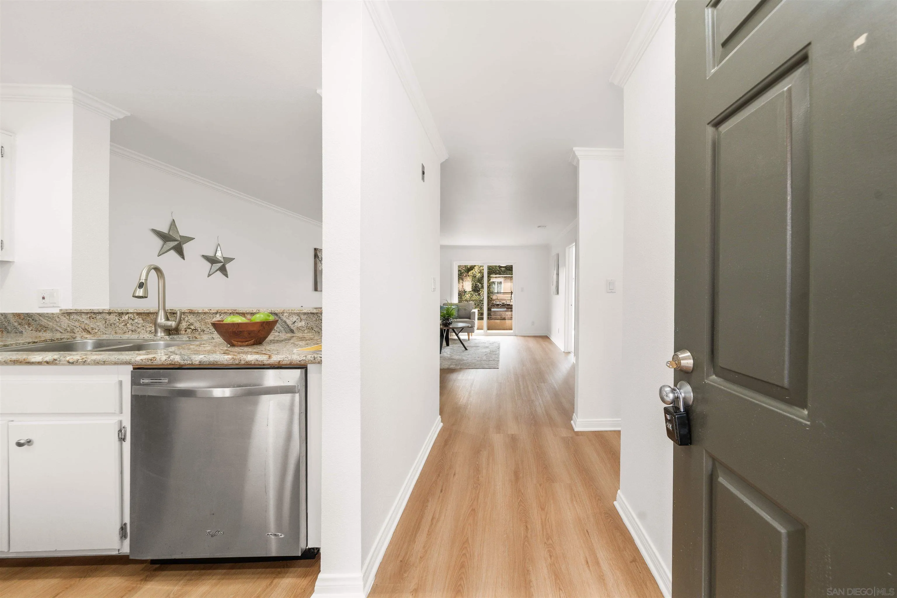 Photo #5: 260004154 Listing: Photo #5