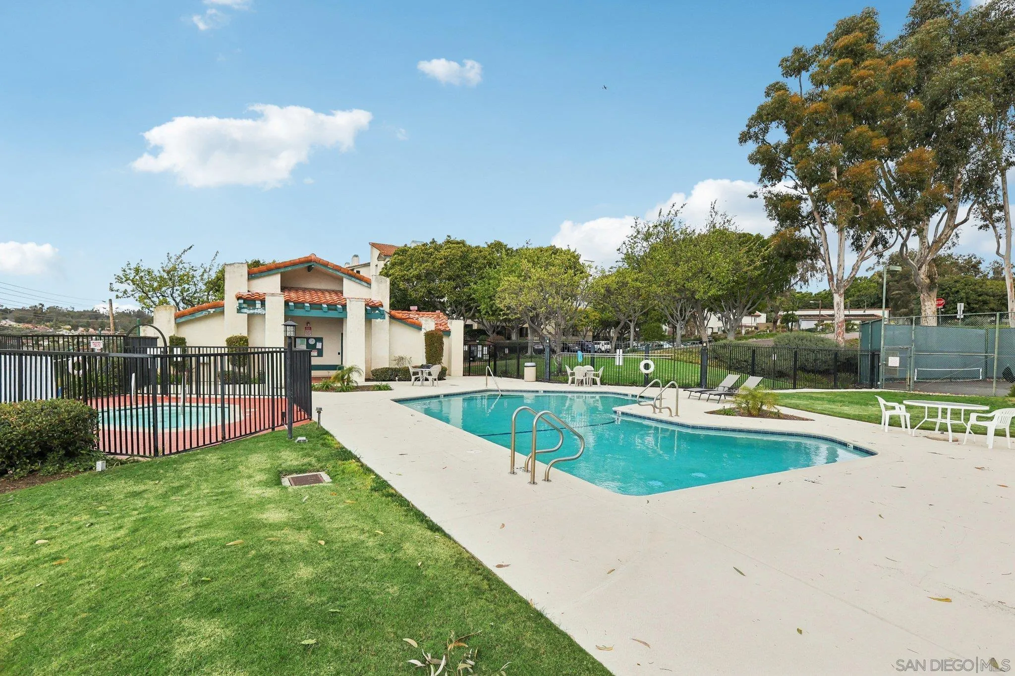 Photo #38: 260004161 Listing: Photo #38