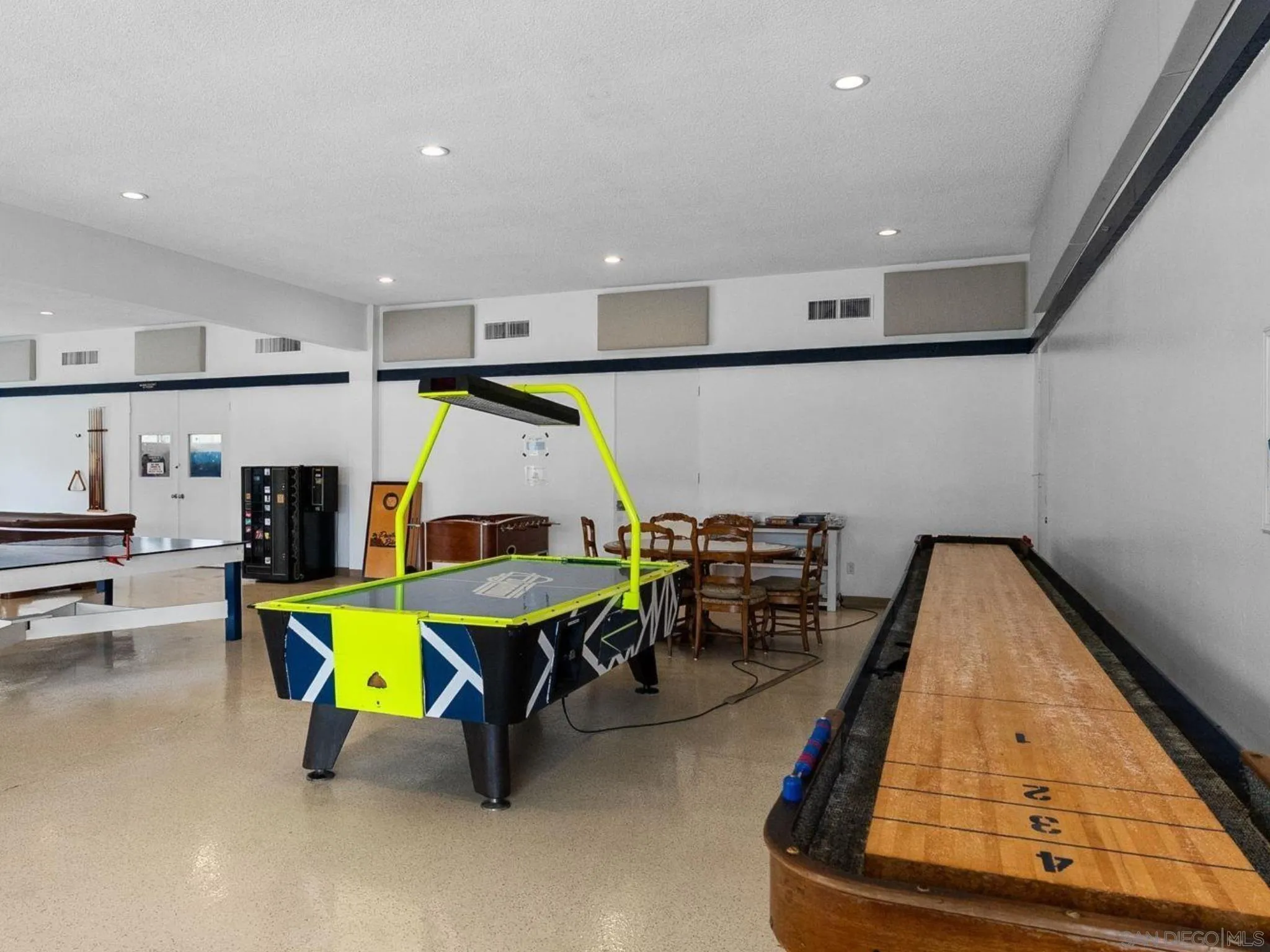 Photo #55: 260004164 Listing: Photo #55