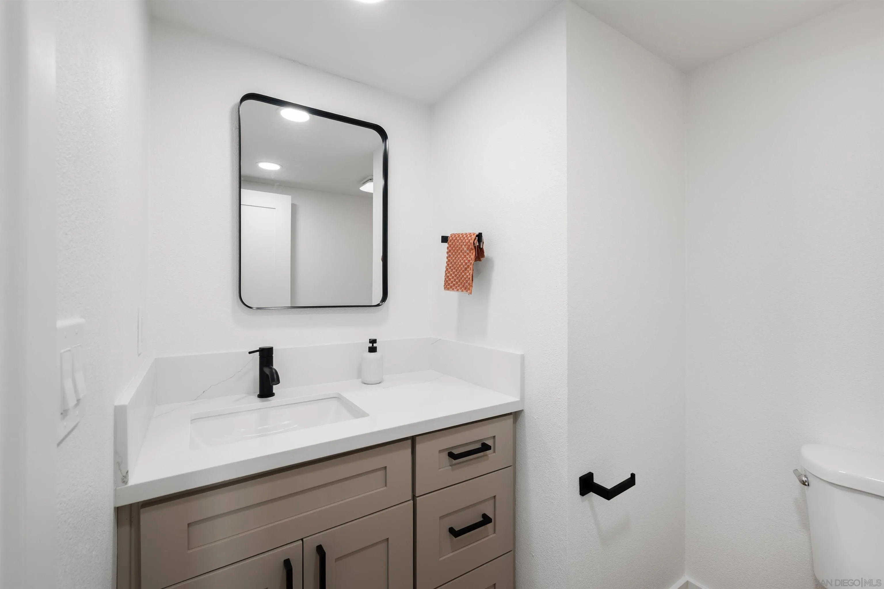 Photo #19: 260004164 Listing: Photo #19