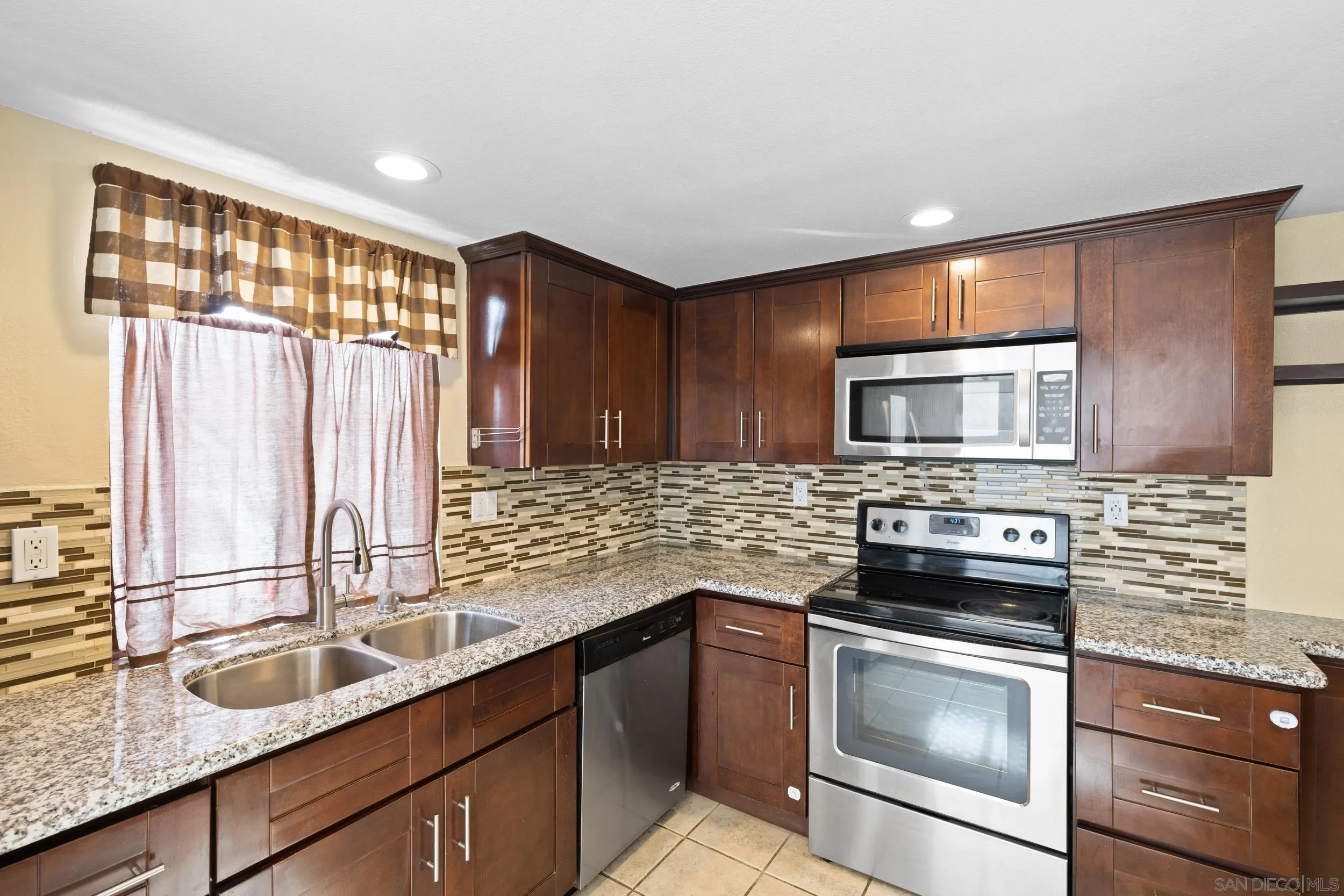 Photo #13: 260004169 Listing: Photo #13