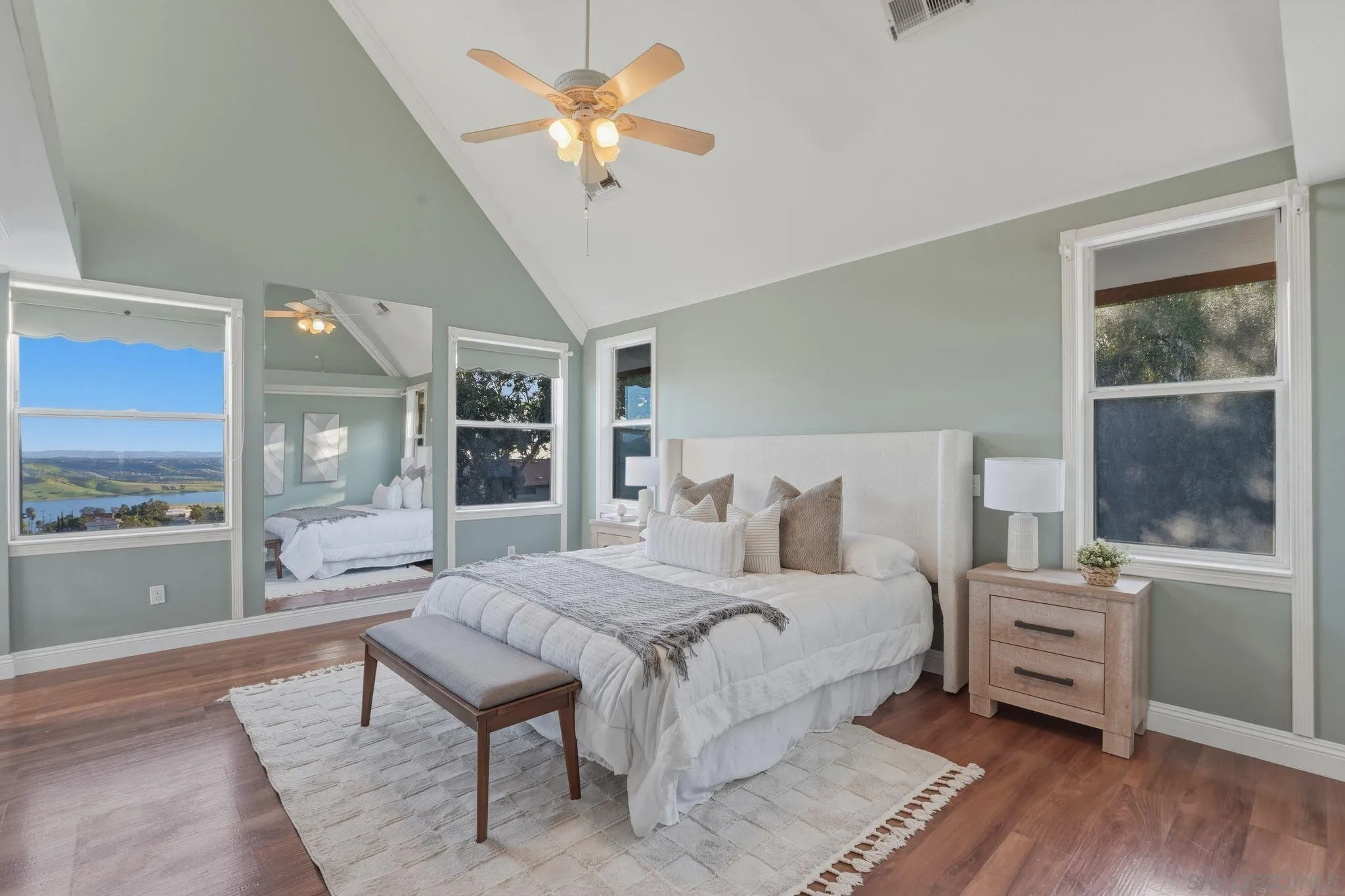 https://cdn.realtyfeed.com/cdn/127/260004174/2e3b1485fc9c10922d1f5ec397d23597.webp