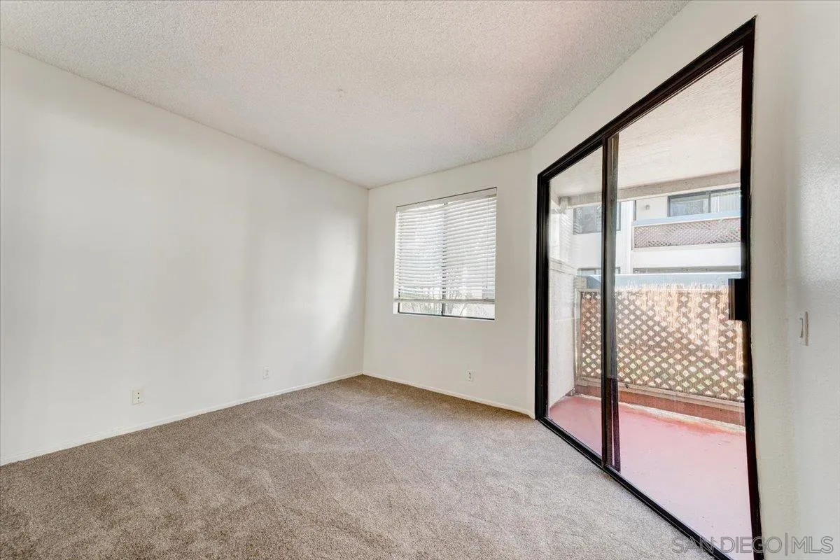 Photo #18: 260004175 Listing: Photo #18