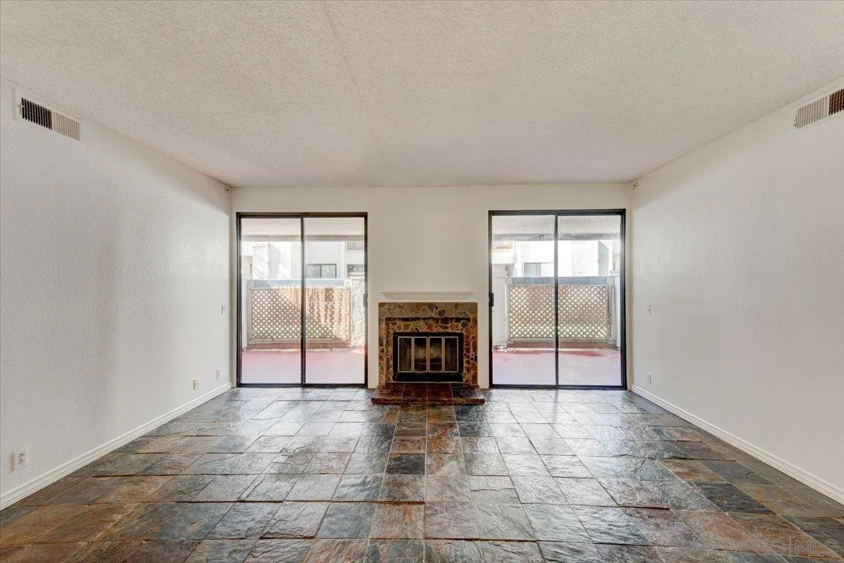 Photo #13: 260004175 Listing: Photo #13