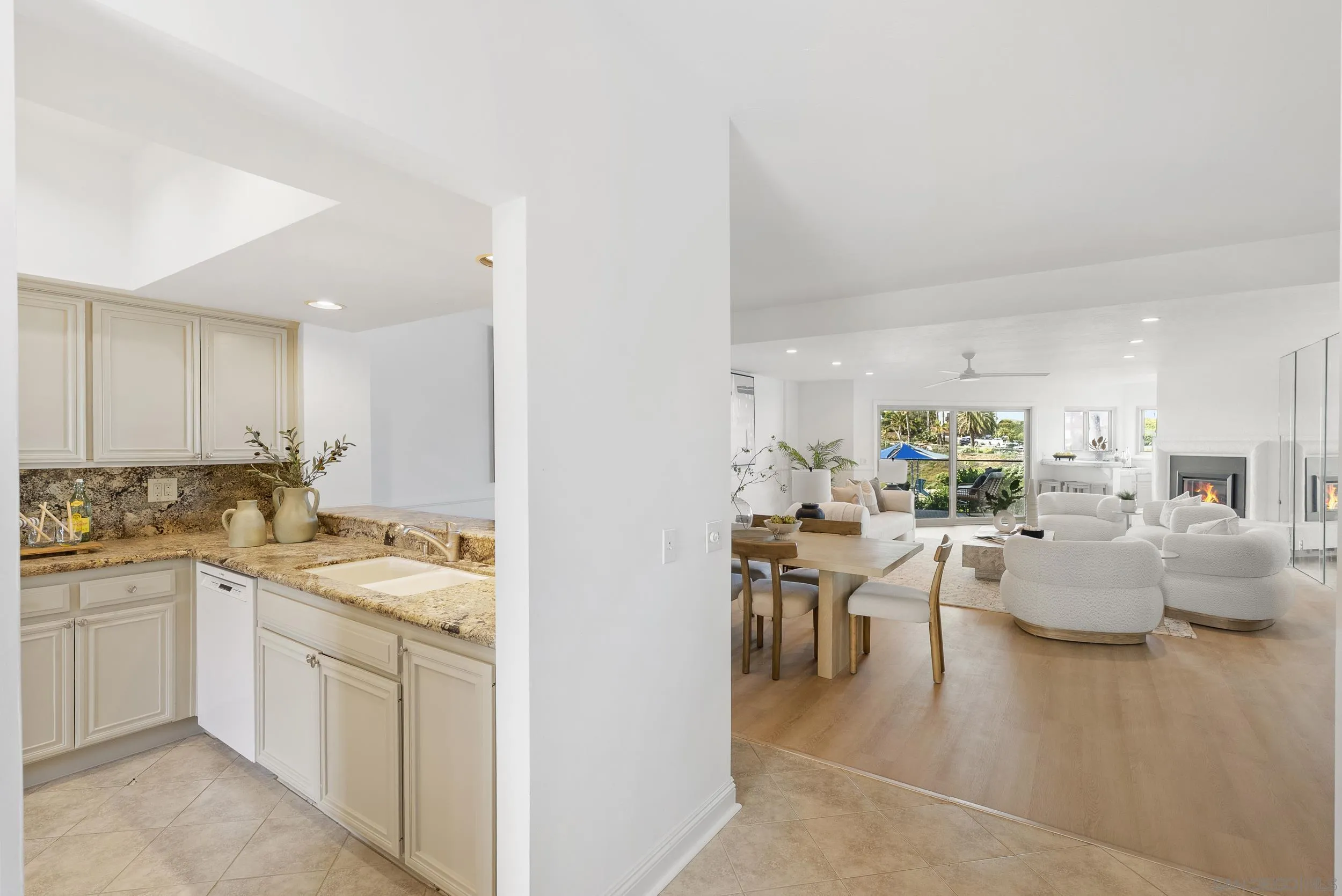 https://cdn.realtyfeed.com/cdn/127/260004180/4b42950562d7e9a7adf943000925d9df.webp