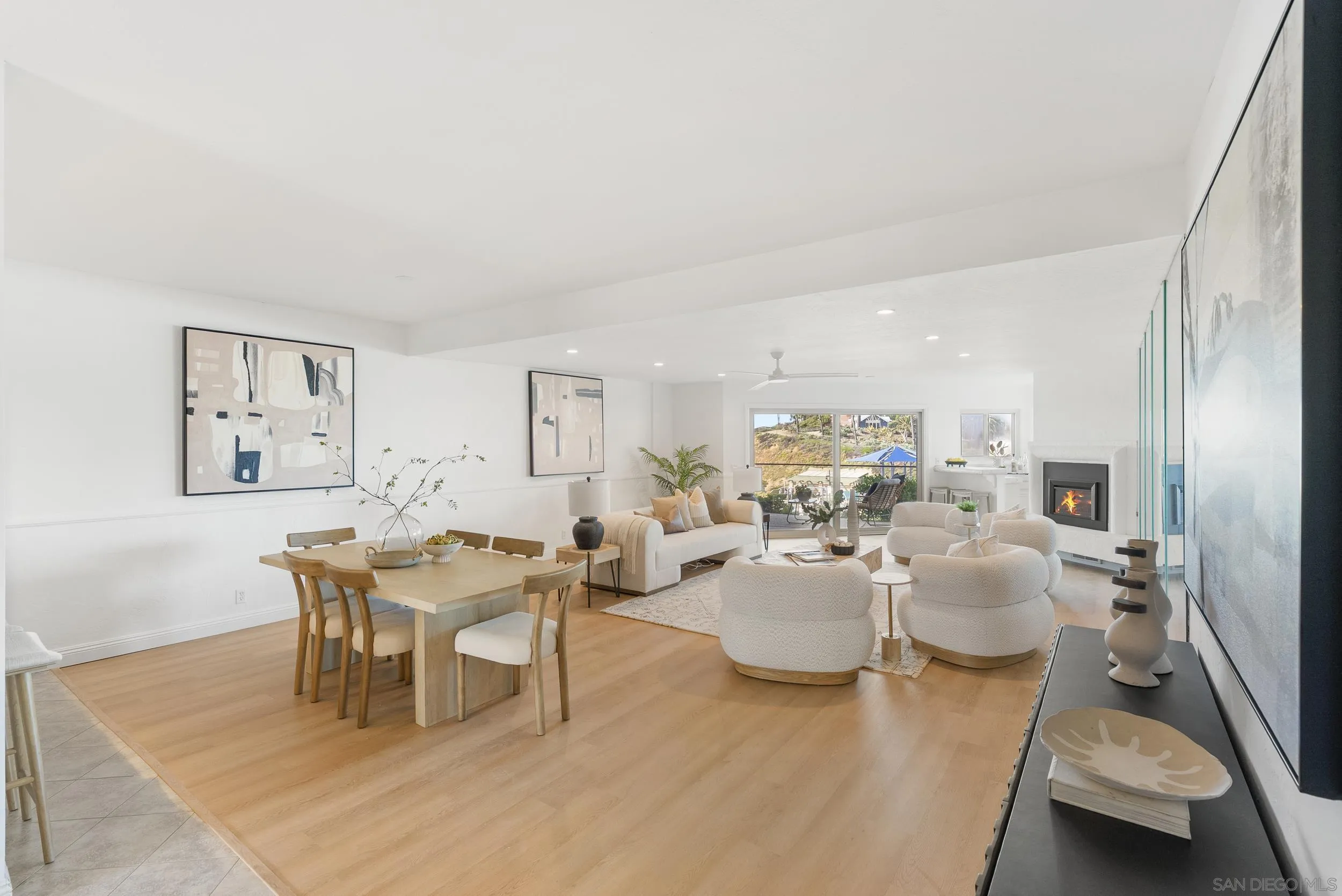 https://cdn.realtyfeed.com/cdn/127/260004180/b18aa4dbc6671d875e829a51077a9965.webp
