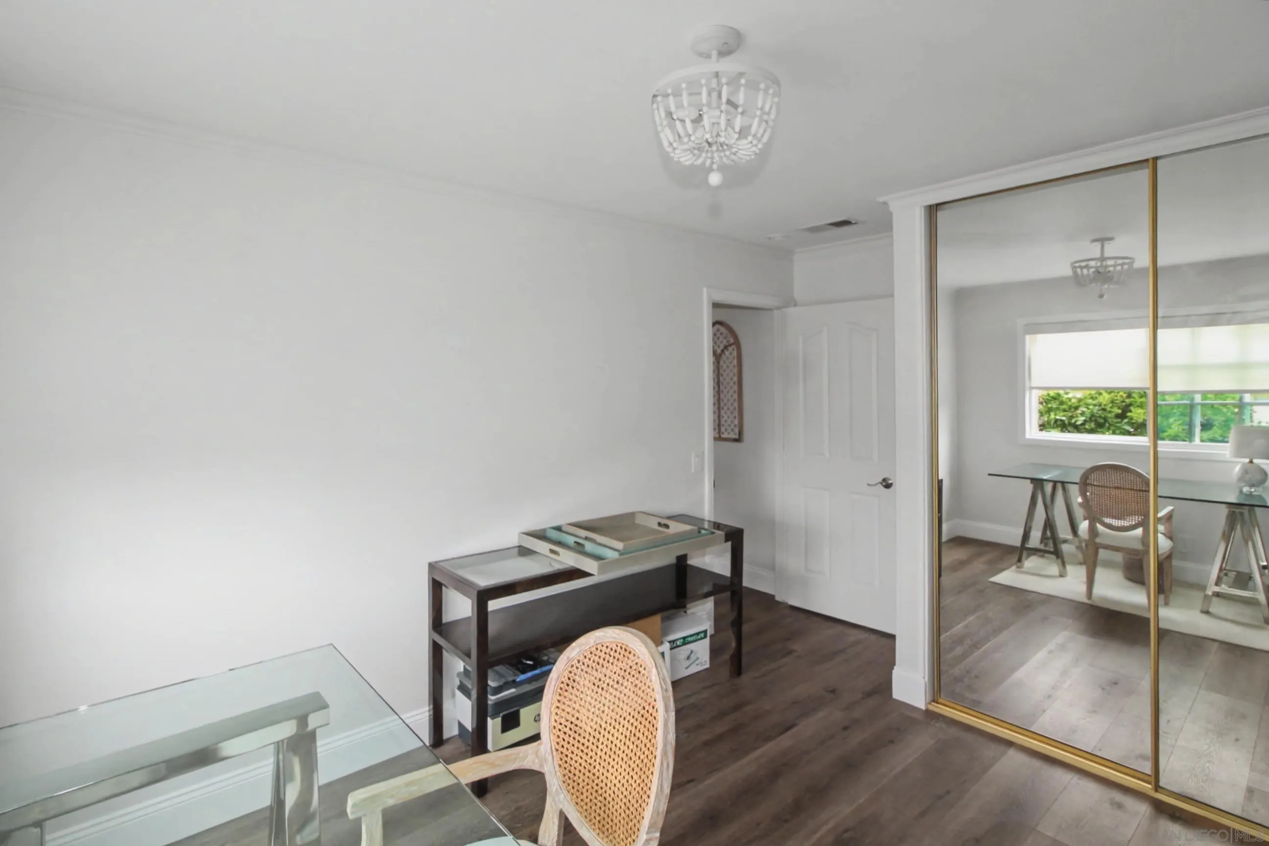 https://cdn.realtyfeed.com/cdn/127/260004181/8ac3d584f697291915d31fe183e831bf.webp