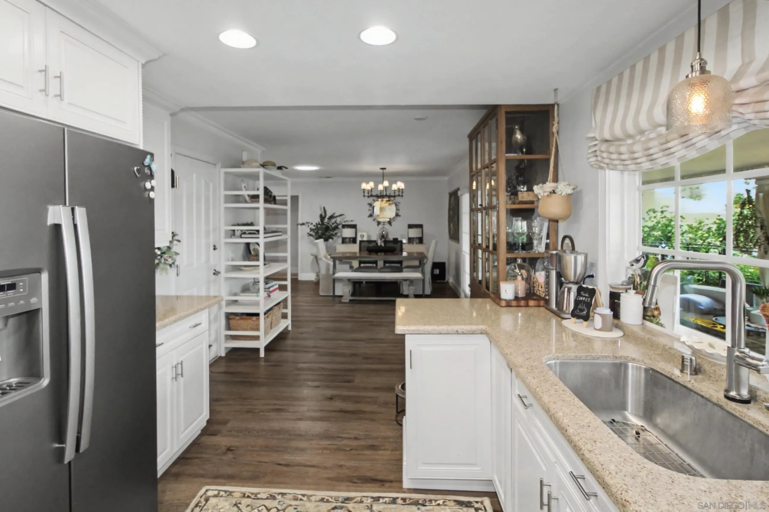 https://cdn.realtyfeed.com/cdn/127/260004181/a7c4c302fa461b0671977fe6d50c89ad.webp