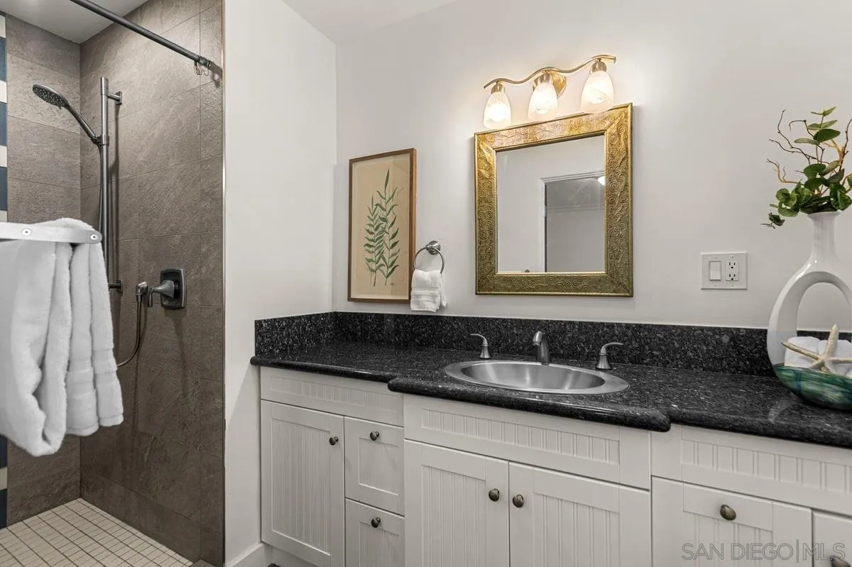 https://cdn.realtyfeed.com/cdn/127/260004184/227078a8cfcf9e9f246973cbe126077b.webp