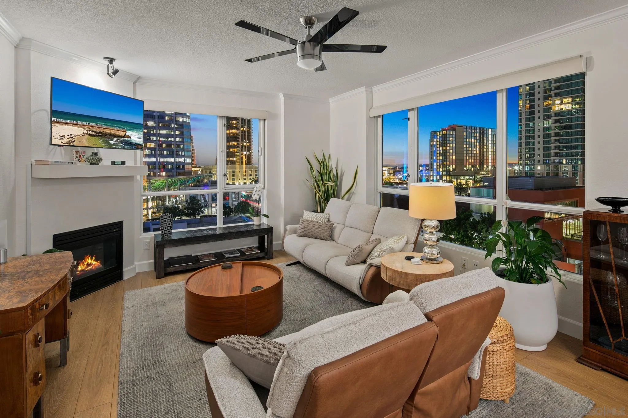 Photo #2: 260004187 Listing: Photo #2