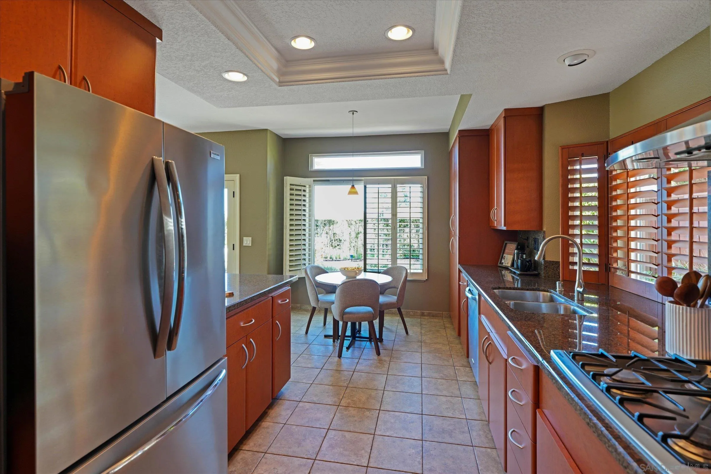 https://cdn.realtyfeed.com/cdn/127/260004188/5b78e0a83c3535533aca743ee842db8d.webp