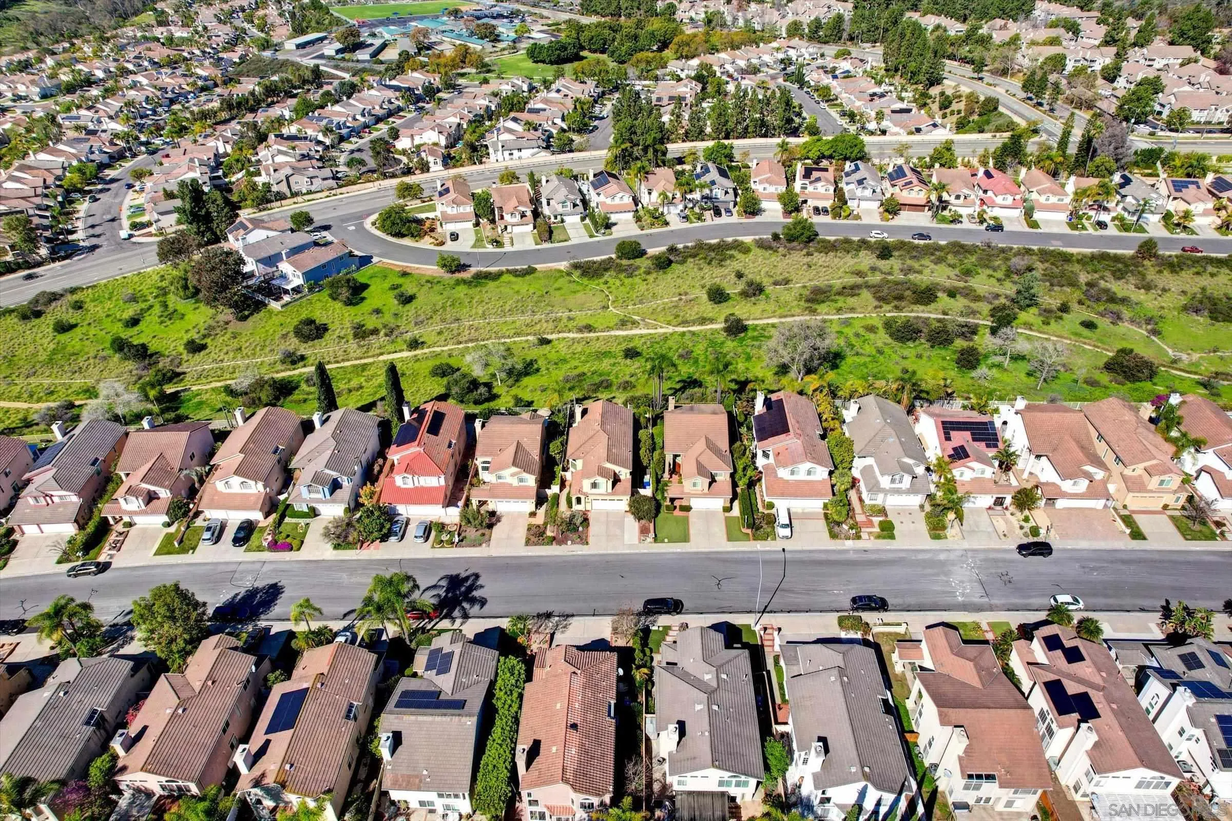 https://cdn.realtyfeed.com/cdn/127/260004188/75867549144a0c61a12585fb0c8d828e.webp
