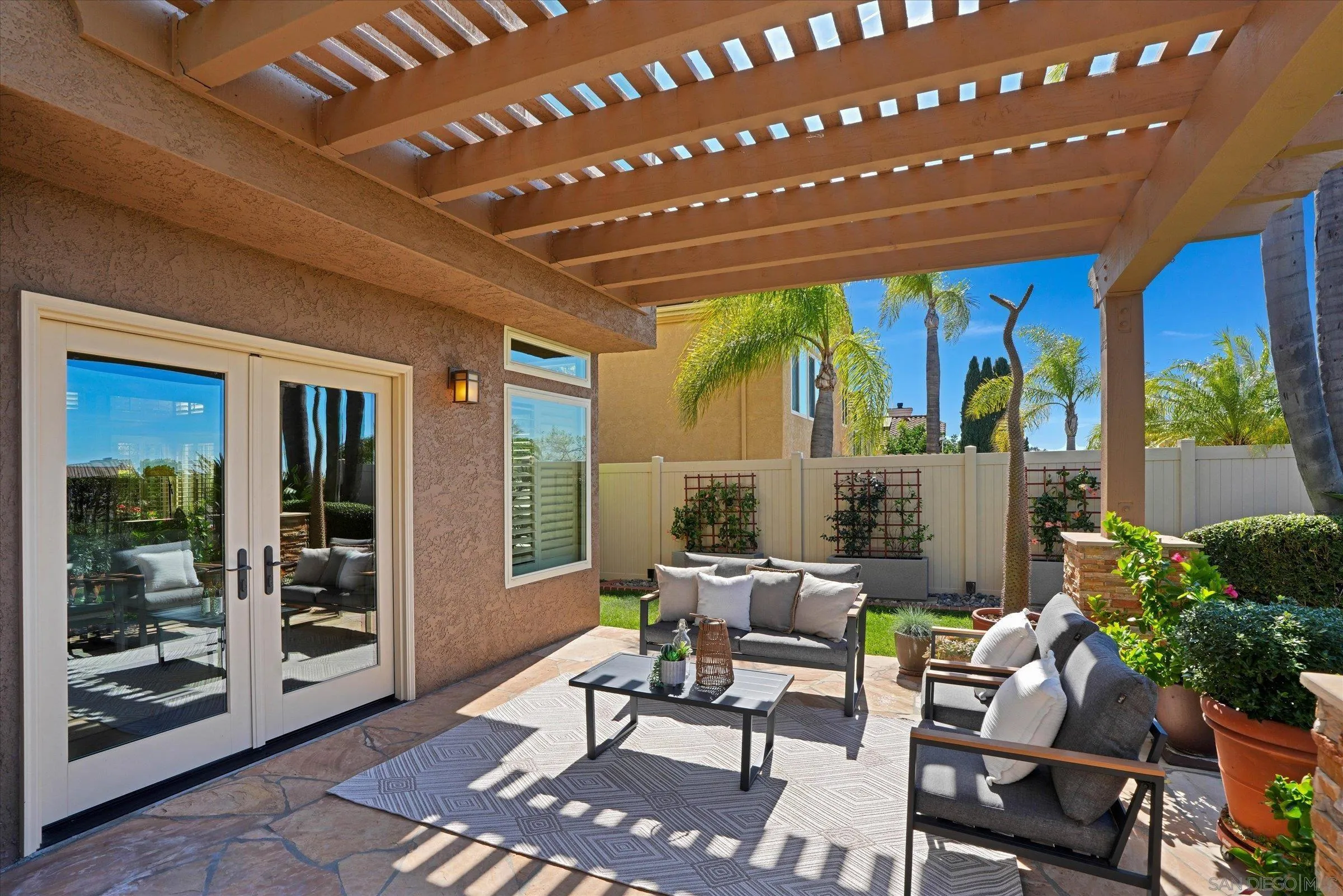 https://cdn.realtyfeed.com/cdn/127/260004188/b5f9ffc0d147588f15e1f690cd7fe38a.webp
