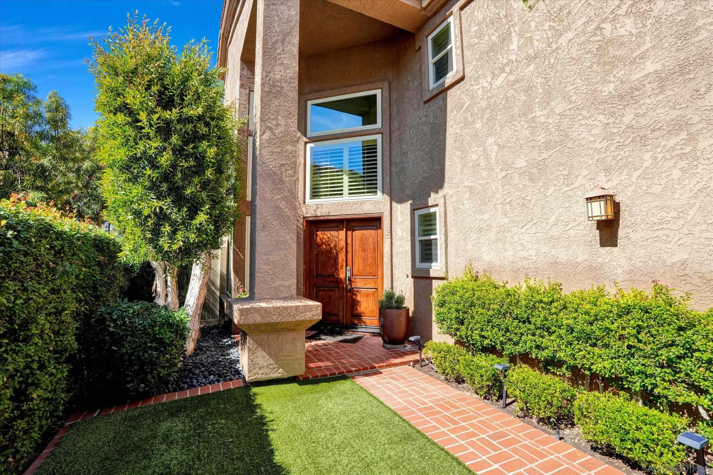 https://cdn.realtyfeed.com/cdn/127/260004188/e92211afbca0e6ba074199f1c6ffd9b5.webp