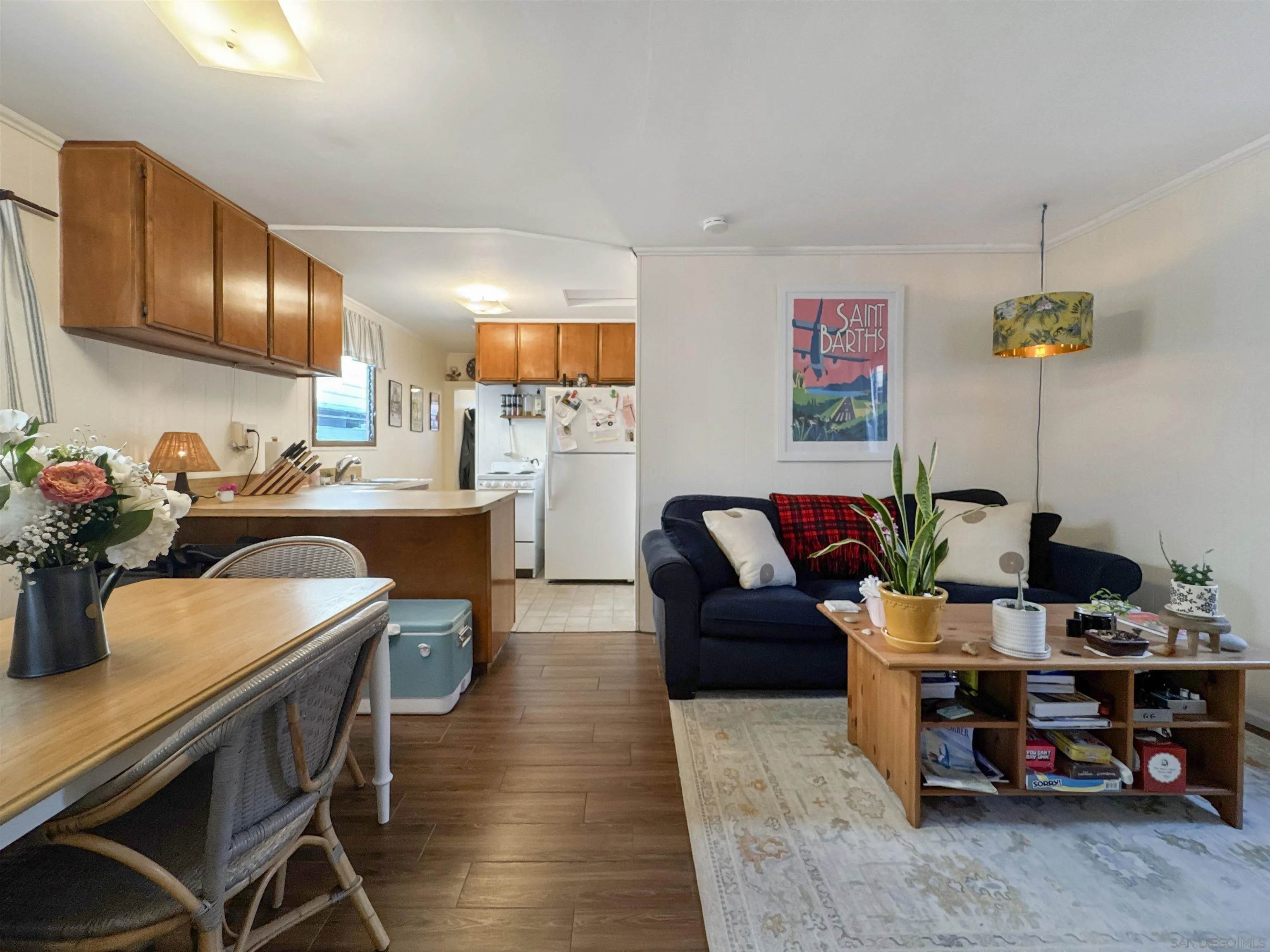 https://cdn.realtyfeed.com/cdn/127/260004193/d76f079537df27a2d6089895e74d5a19.webp