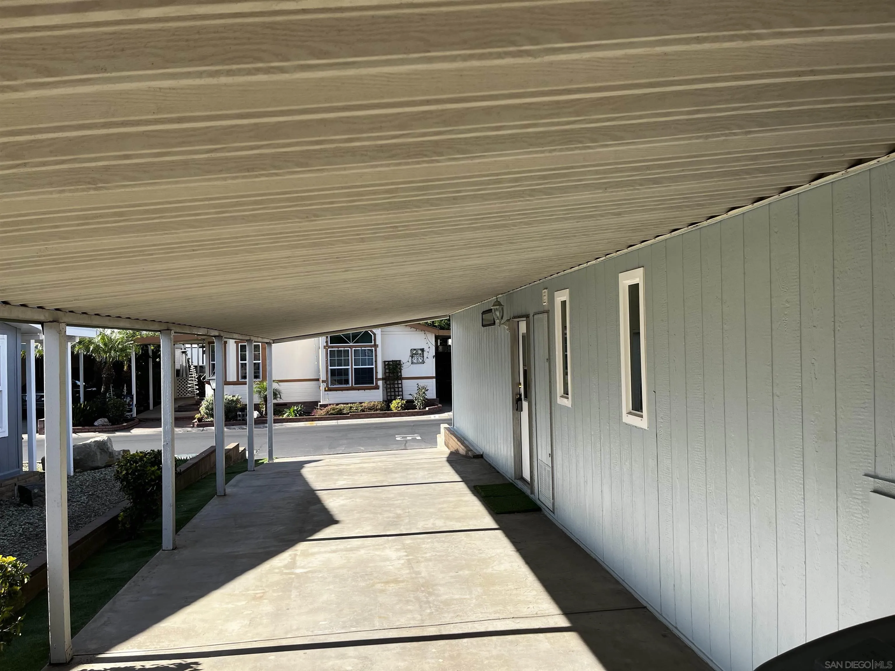 https://cdn.realtyfeed.com/cdn/127/260004194/87c5ba68a448785e3fe90fbab154dee4.webp