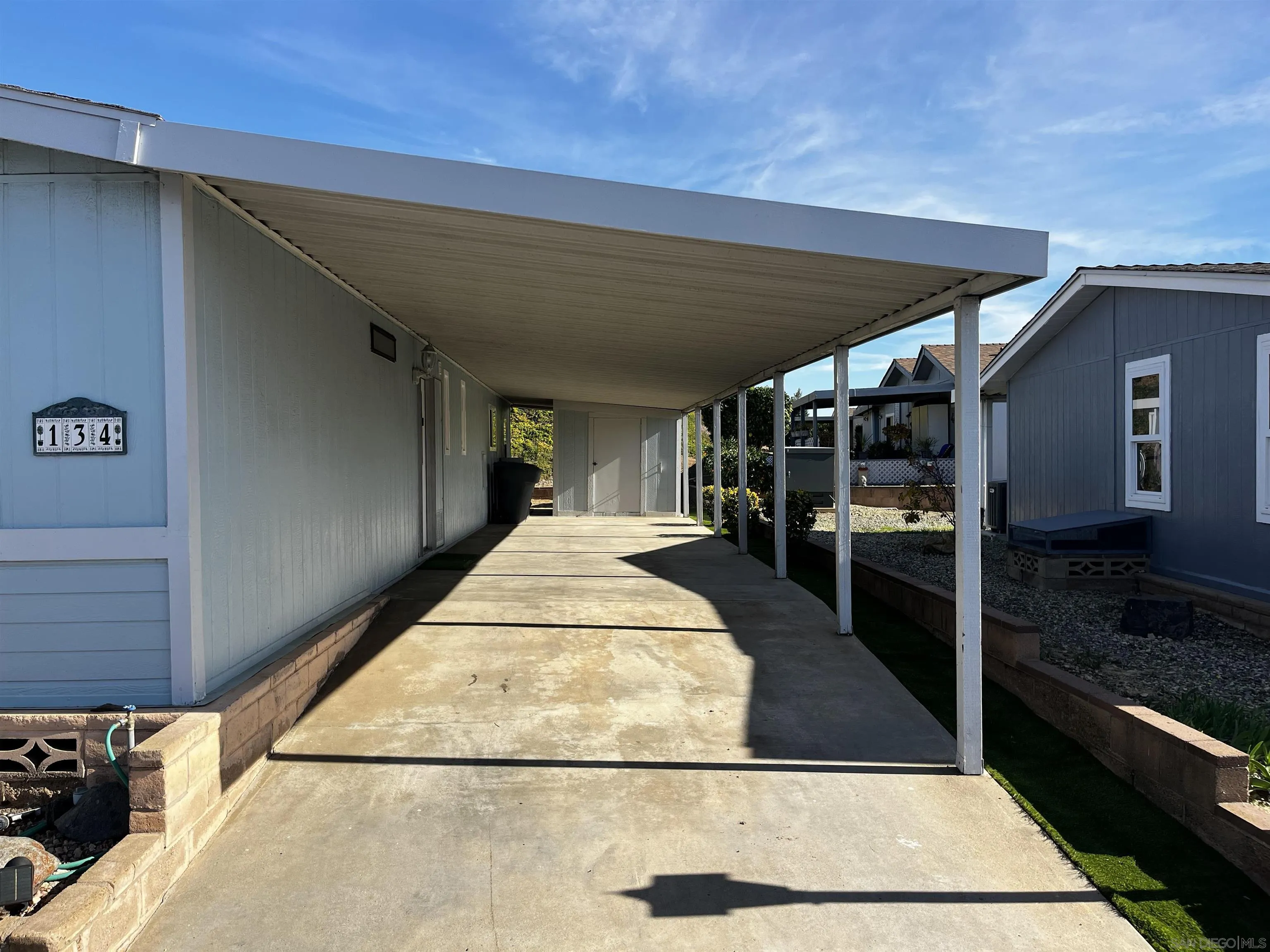 https://cdn.realtyfeed.com/cdn/127/260004194/ff3afc305725c05a52fe5fe3c9f4c5d1.webp