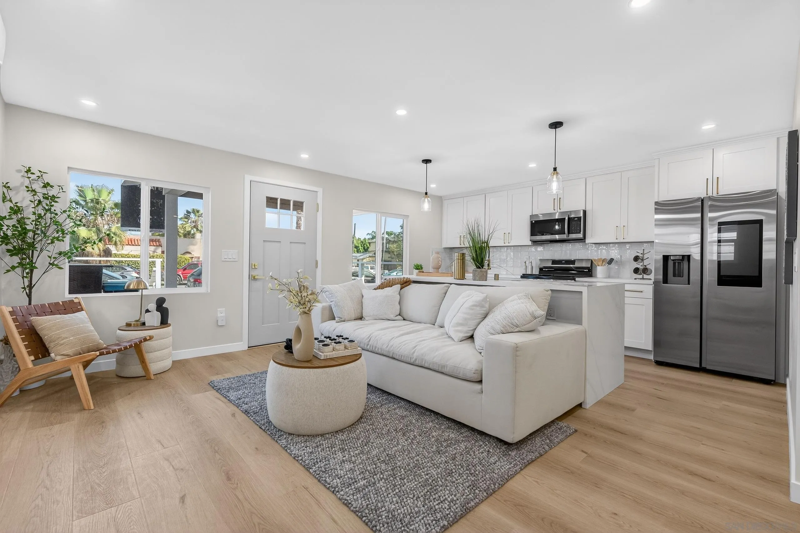 https://cdn.realtyfeed.com/cdn/127/260004198/059b45c4df56f239b234d57a155d3fa2.webp