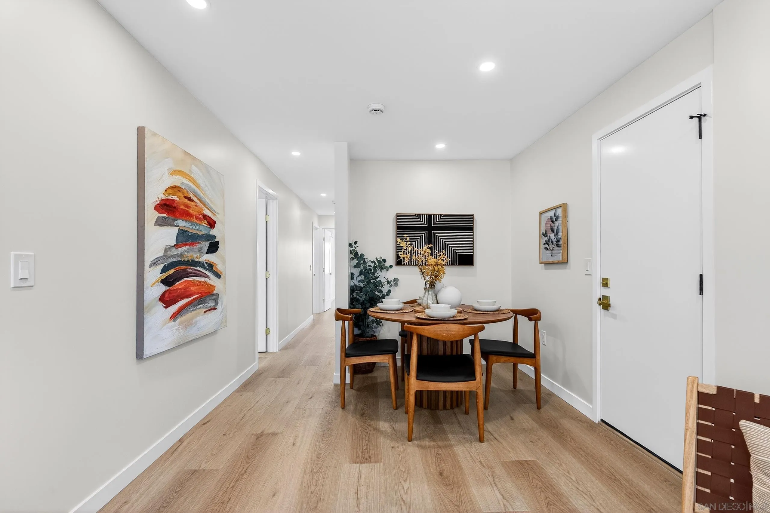 https://cdn.realtyfeed.com/cdn/127/260004198/e8d171c3d28b3af630e5f89b68925f87.webp