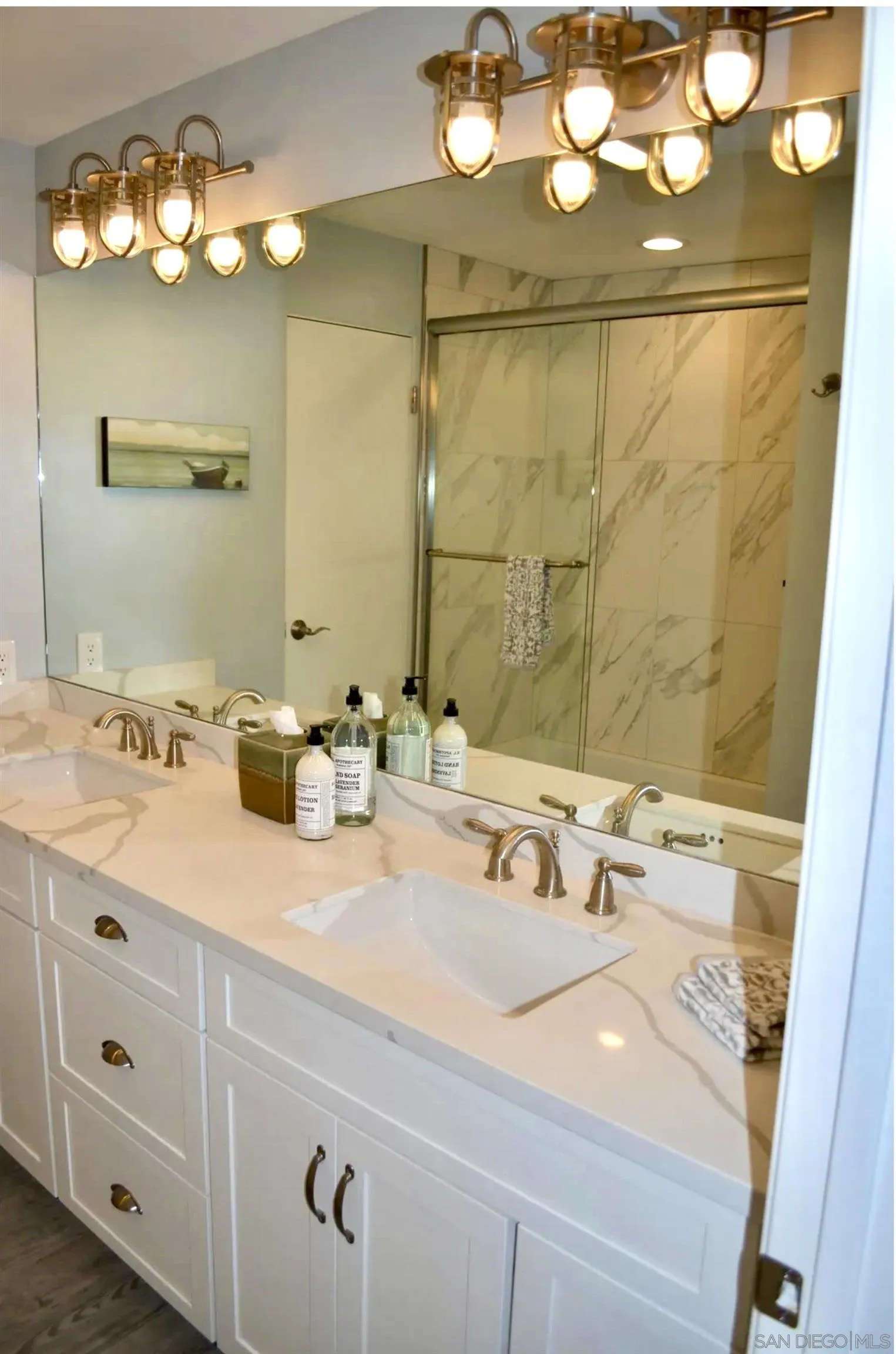 Photo #18: 260004201 Listing: Photo #18