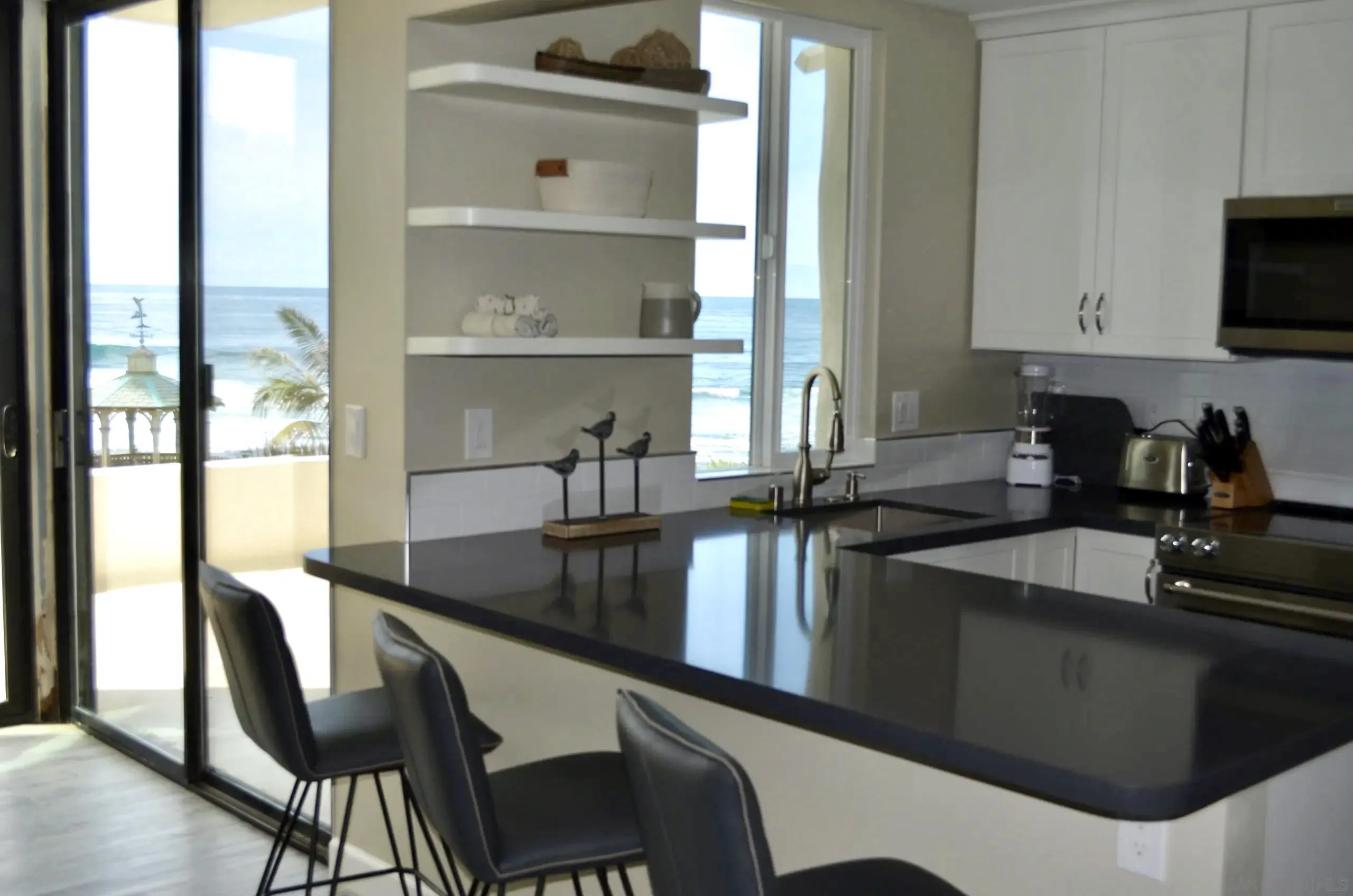 Photo #7: 260004201 Listing: Photo #7