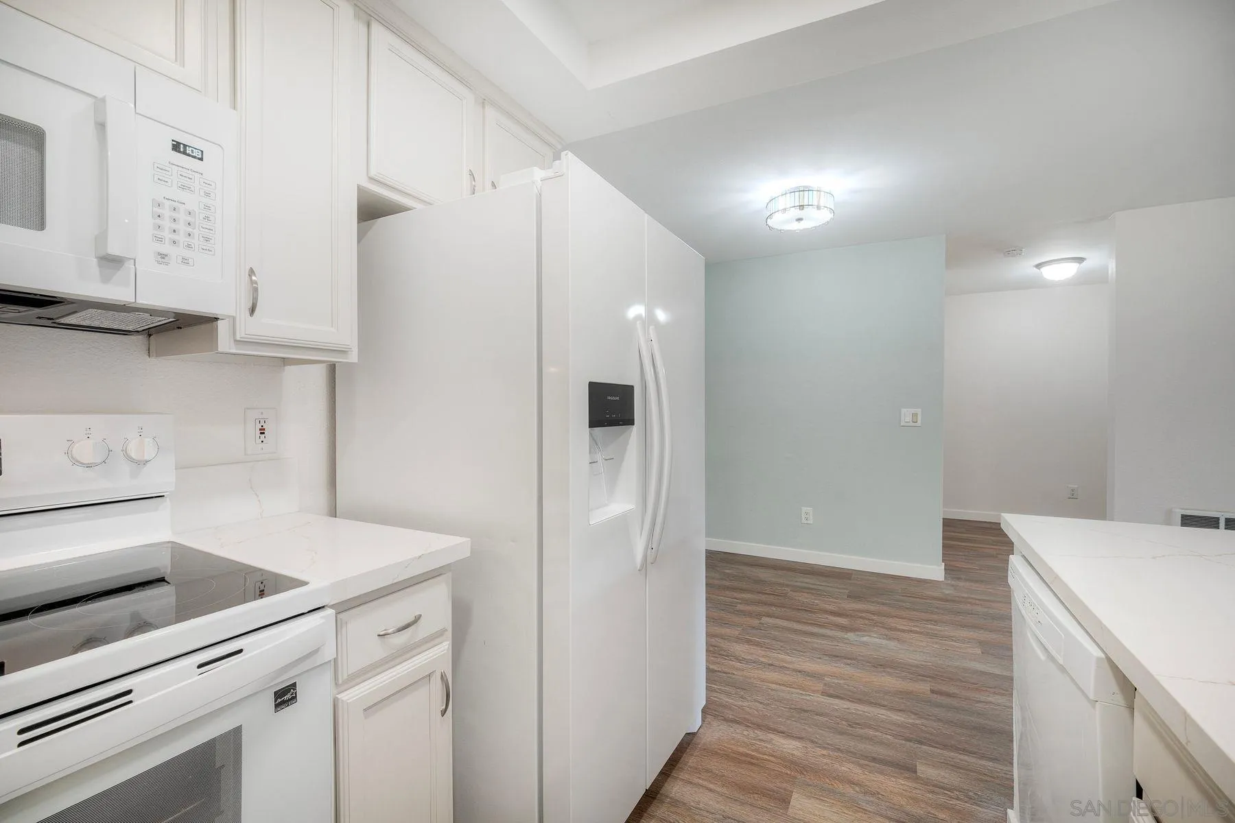 Photo #5: 260004205 Listing: Photo #5