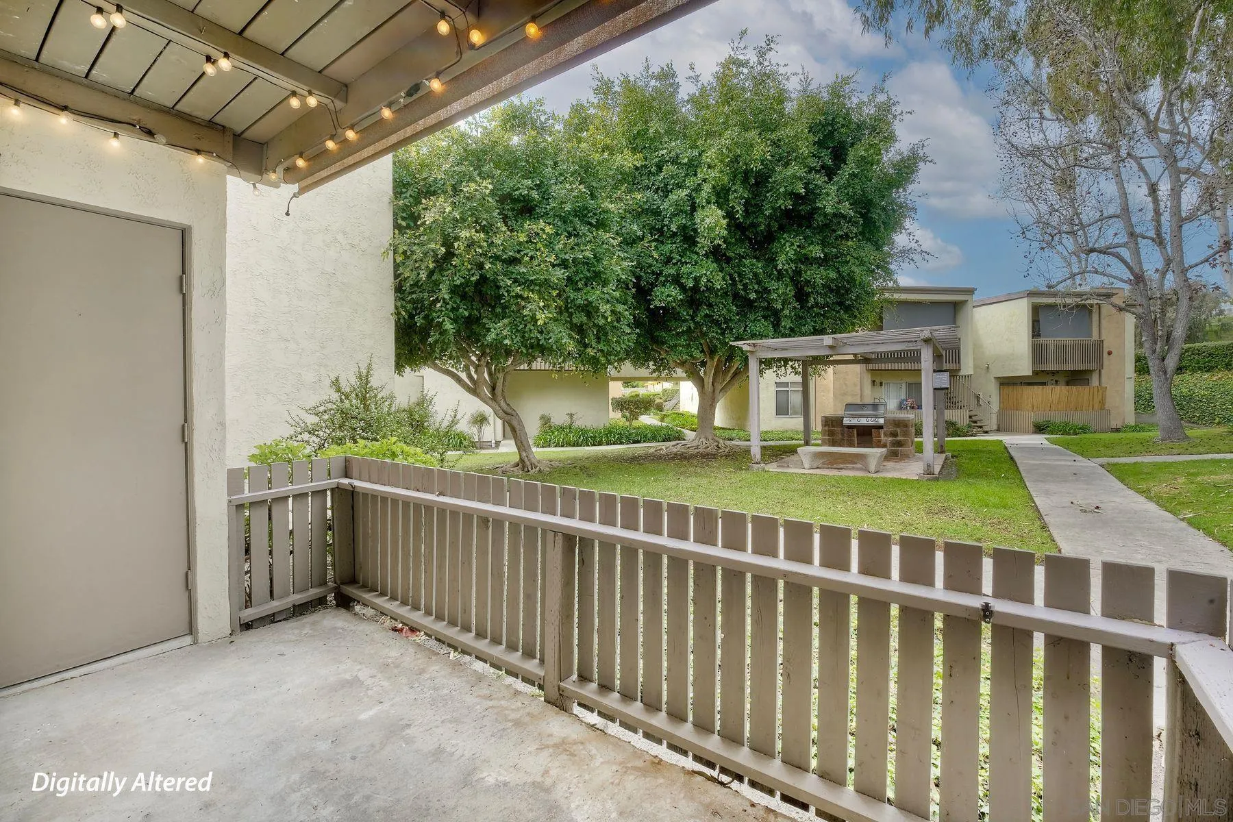 Photo #13: 260004205 Listing: Photo #13