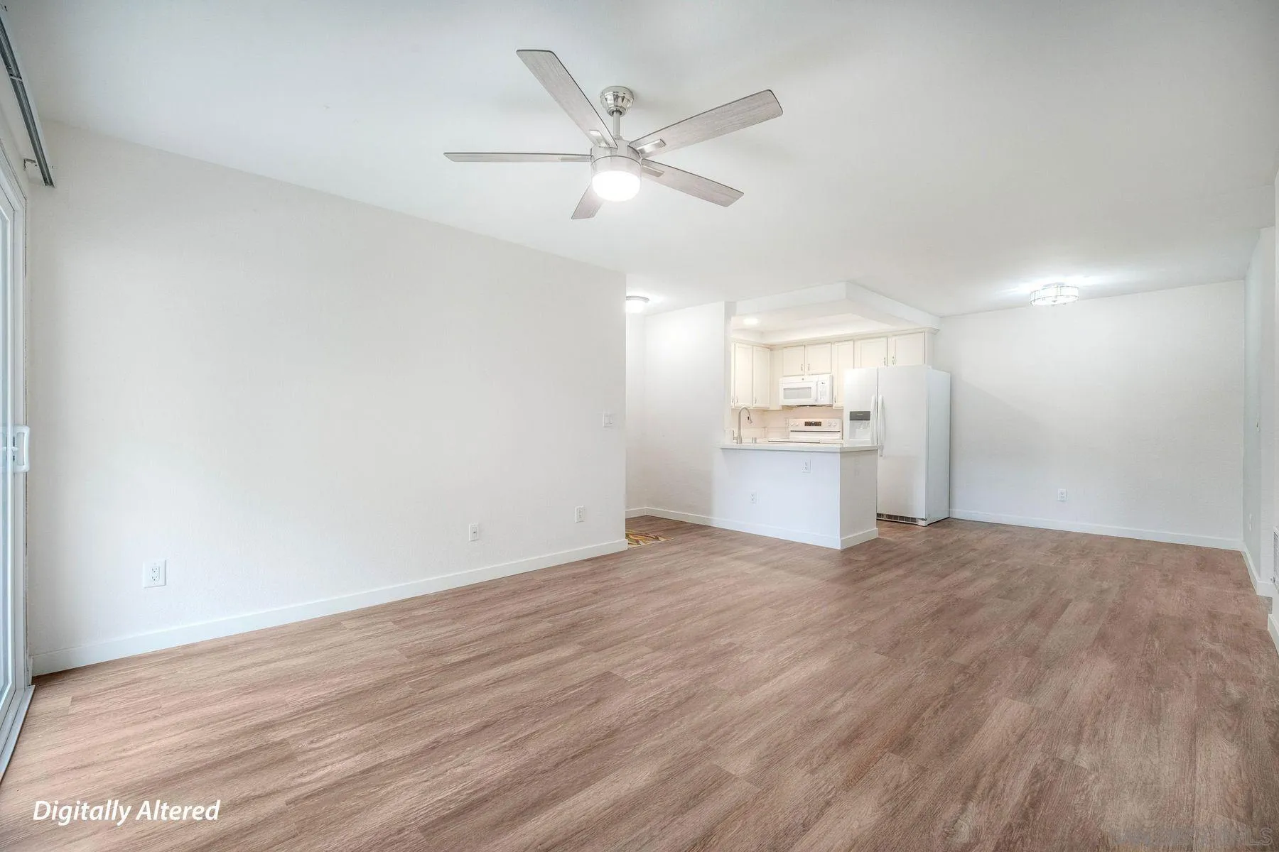 Photo #9: 260004205 Listing: Photo #9