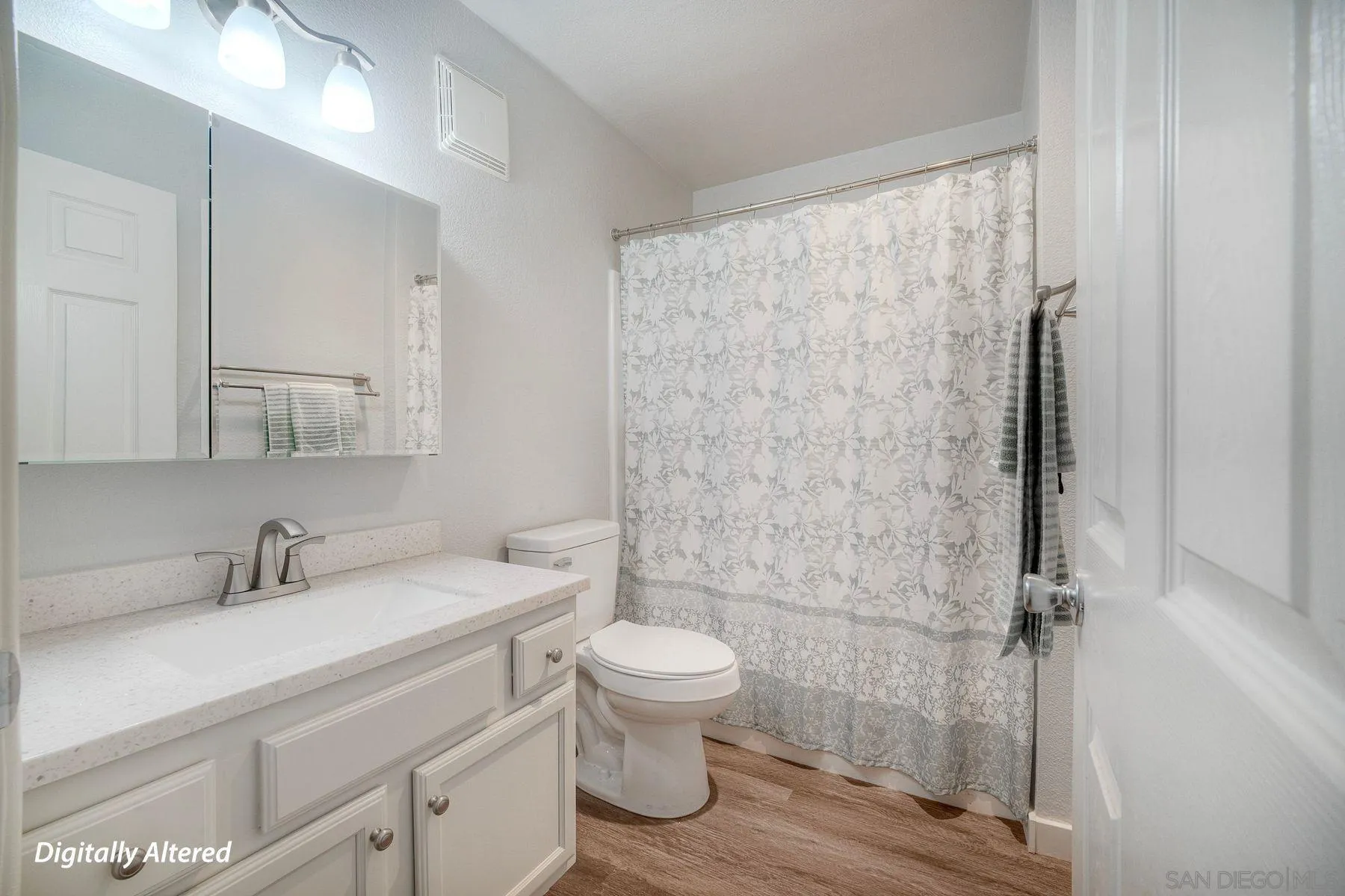 Photo #18: 260004205 Listing: Photo #18