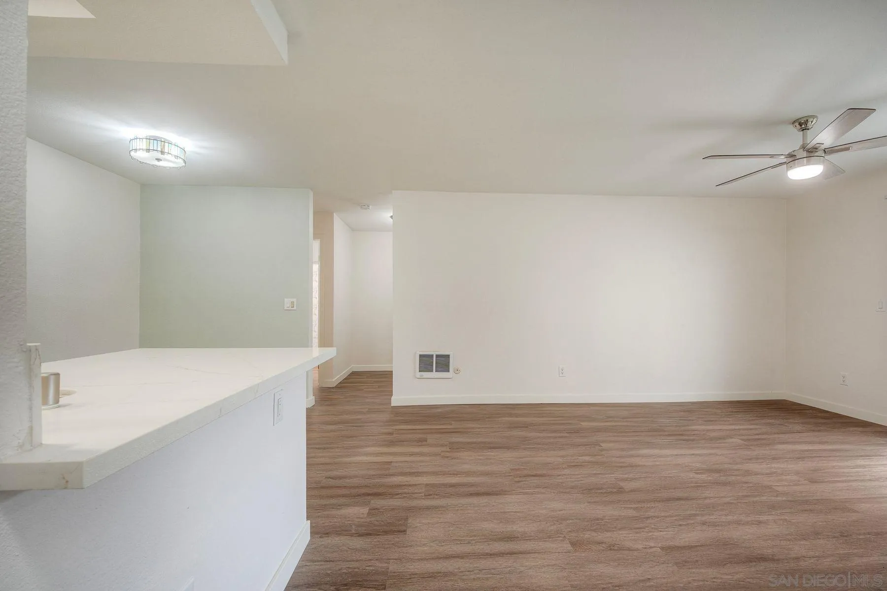 Photo #6: 260004205 Listing: Photo #6