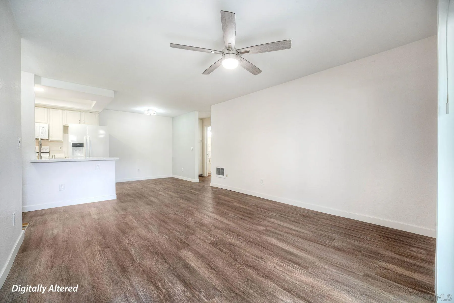 Photo #10: 260004205 Listing: Photo #10