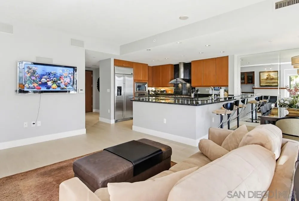 Photo #8: 260004214 Listing: Photo #8