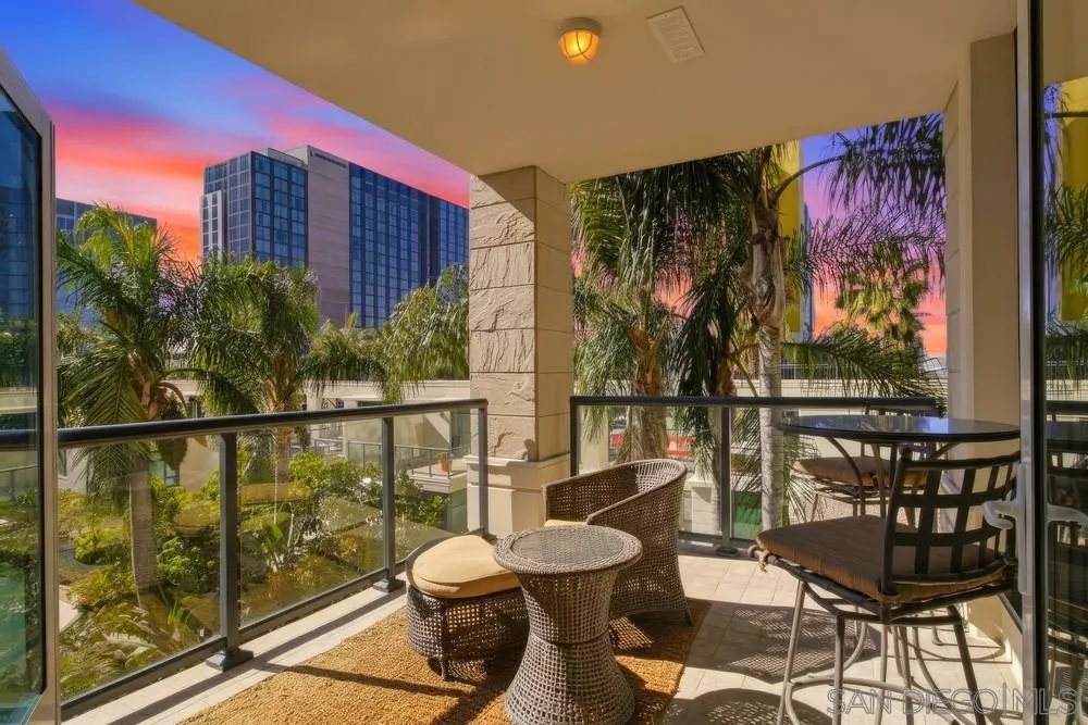 Photo #1: 260004214 Listing: Photo #1