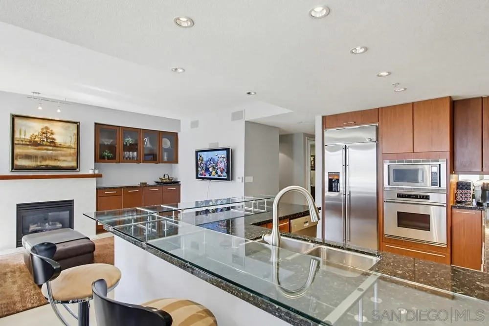 Photo #14: 260004214 Listing: Photo #14