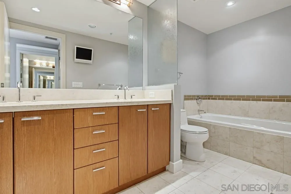 Photo #36: 260004214 Listing: Photo #36