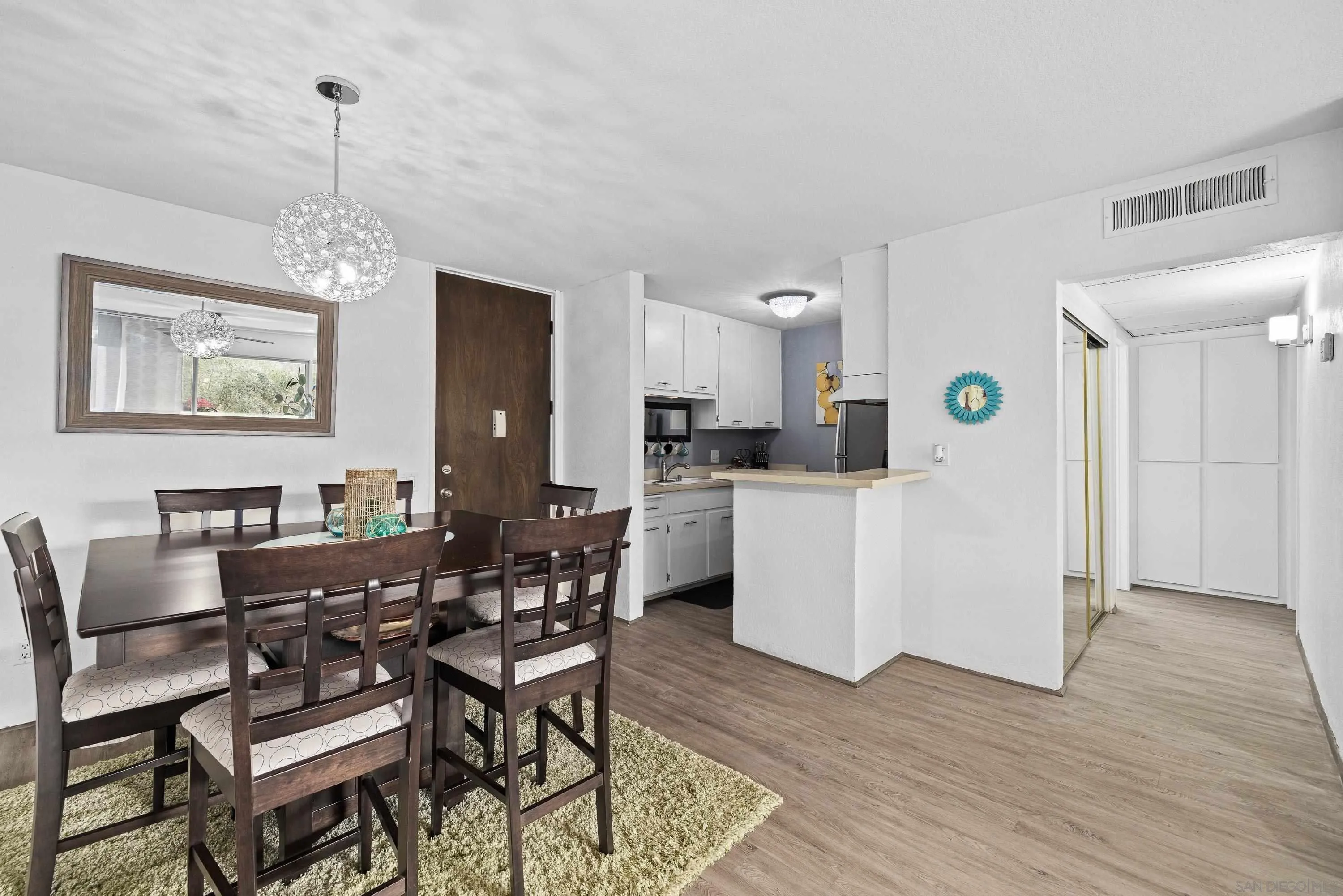 Photo #17: 260004215 Listing: Photo #17