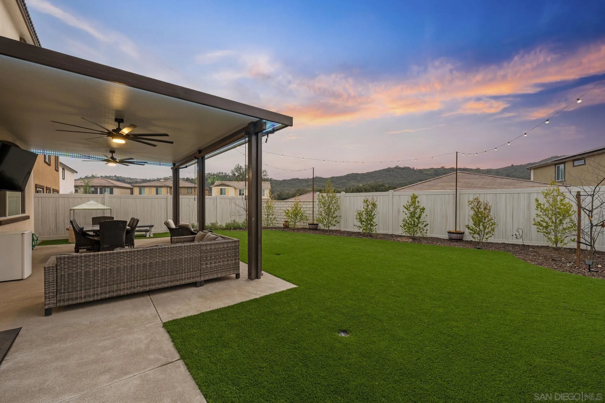 https://cdn.realtyfeed.com/cdn/127/260004220/e0410933809e15deb4a028cb4688c9d0.webp