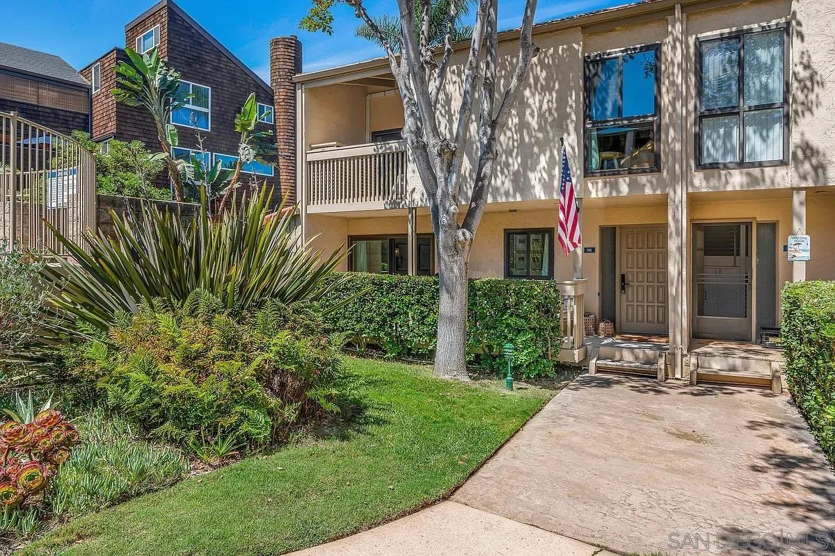 353 S. Sierrra Ave. Unit 195, Solana Beach, CA 92075 - Main photo, Solana Beach, CA