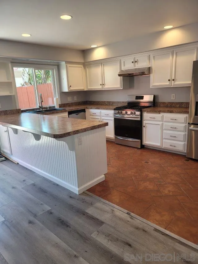 Photo #1: 260004223 Listing: Photo #1