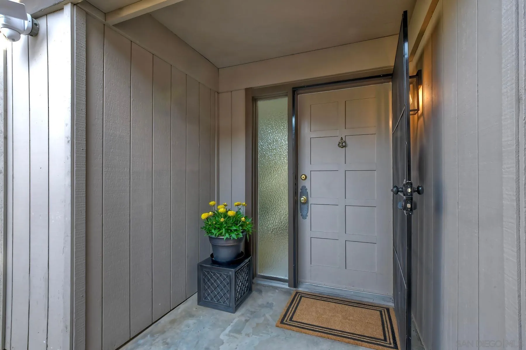 https://cdn.realtyfeed.com/cdn/127/260004230/4b9ed642a9b1b1ec1bf404b75fd0c87d.webp