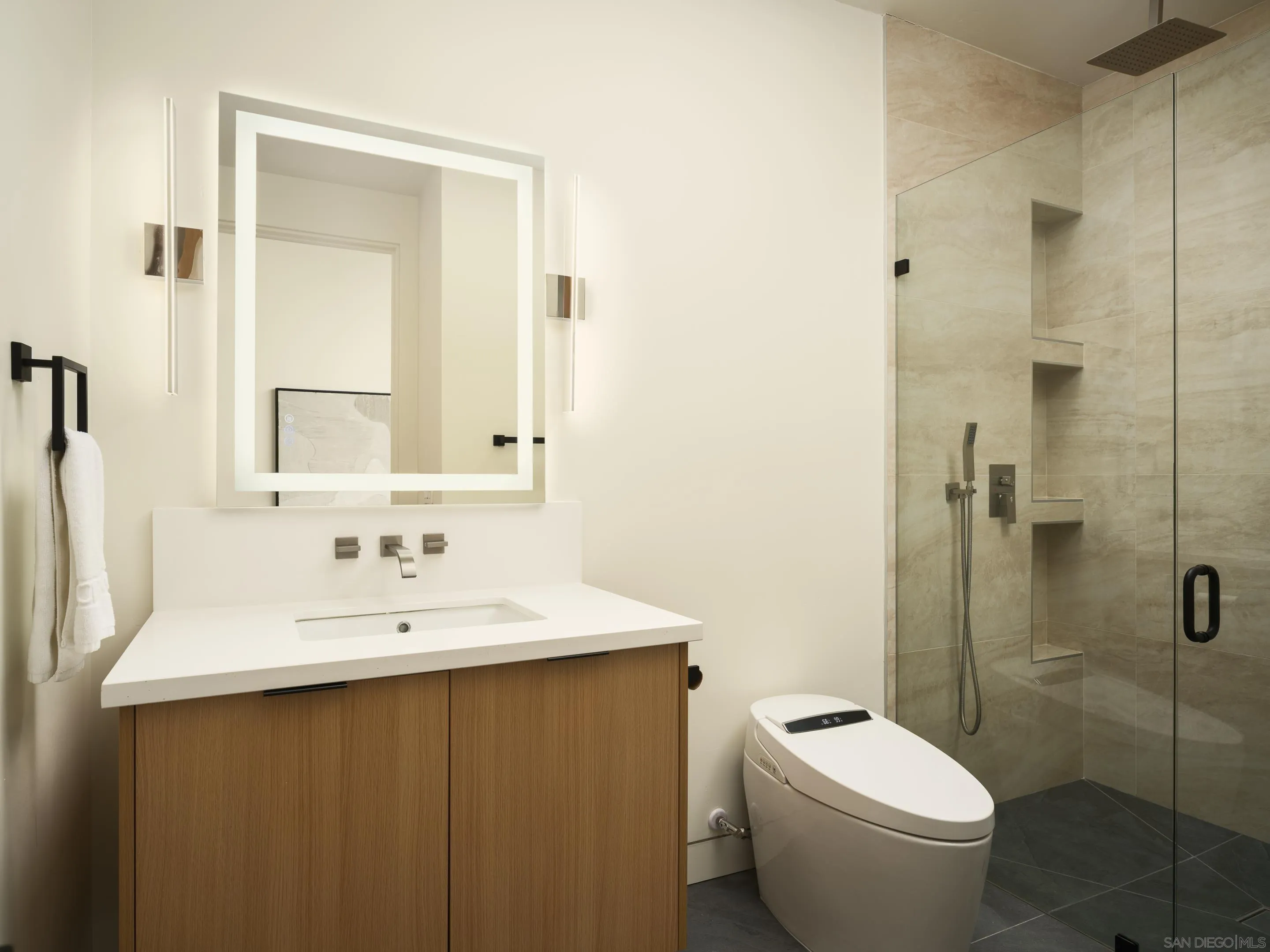 https://cdn.realtyfeed.com/cdn/127/260004234/b6f4564bd590e12cb1b87846299a373c.webp