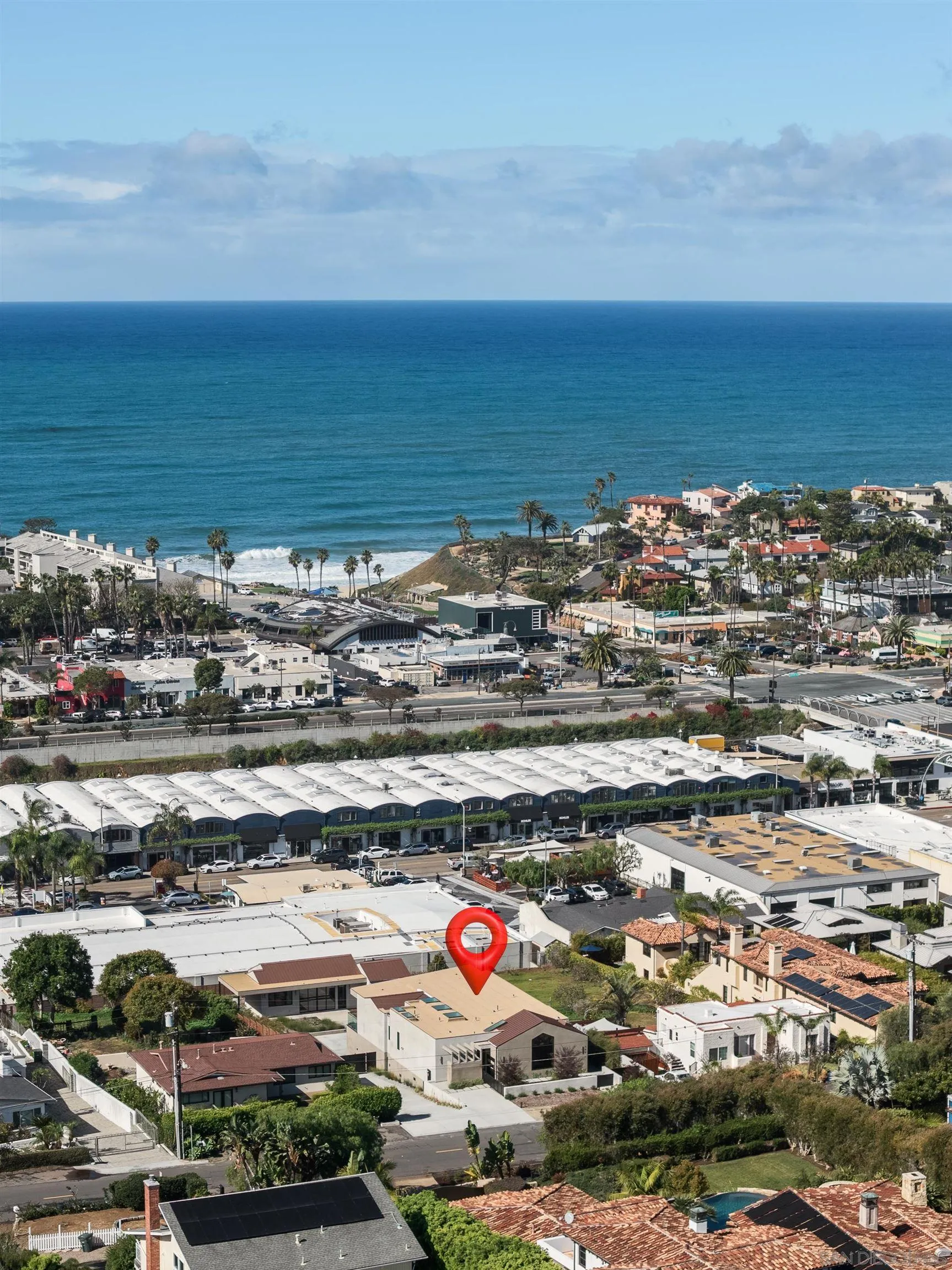 https://cdn.realtyfeed.com/cdn/127/260004234/bd015aa5e59fa650dd323acc6229ad33.webp
