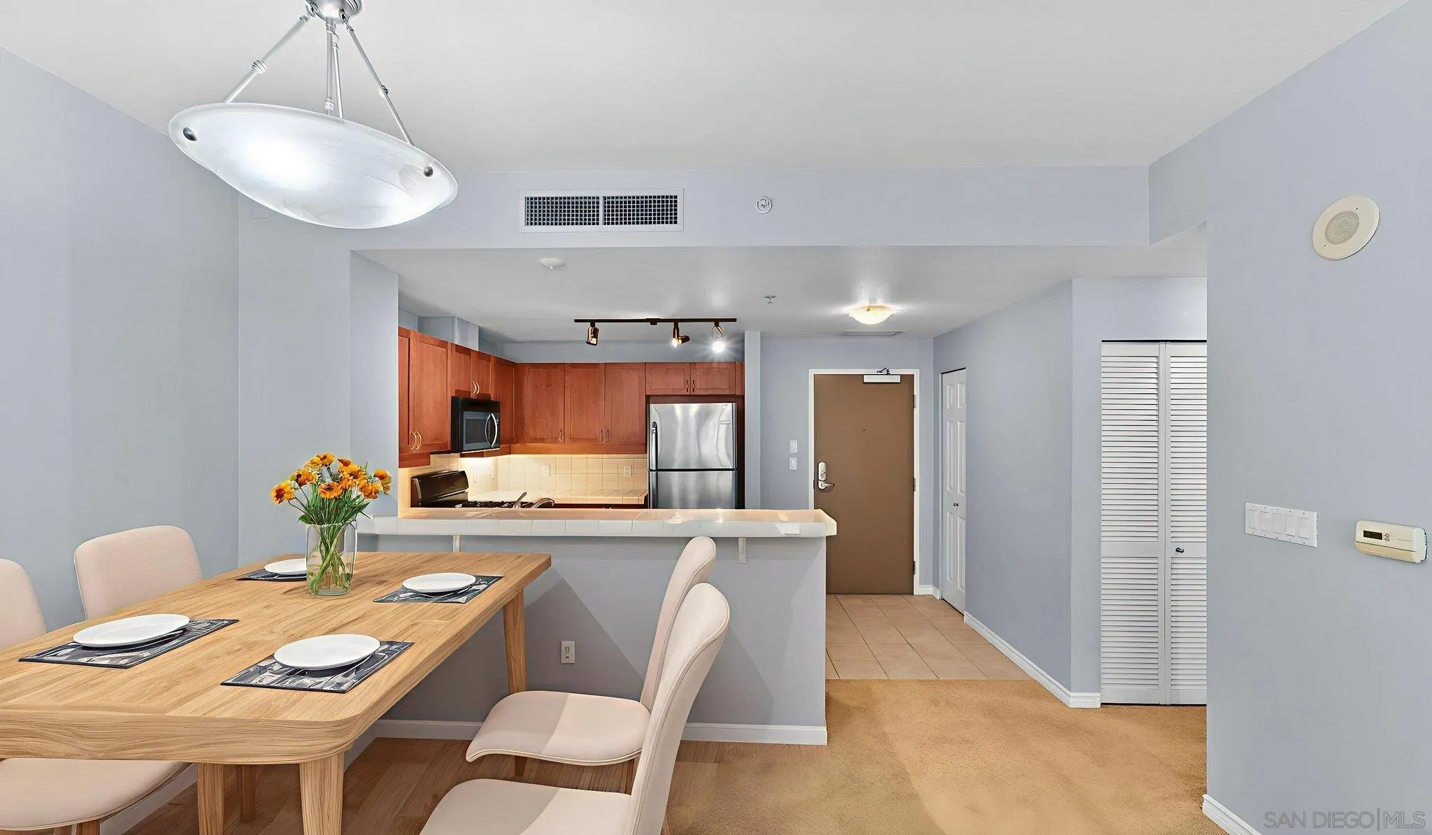 Photo #5: 260004240 Listing: Photo #5