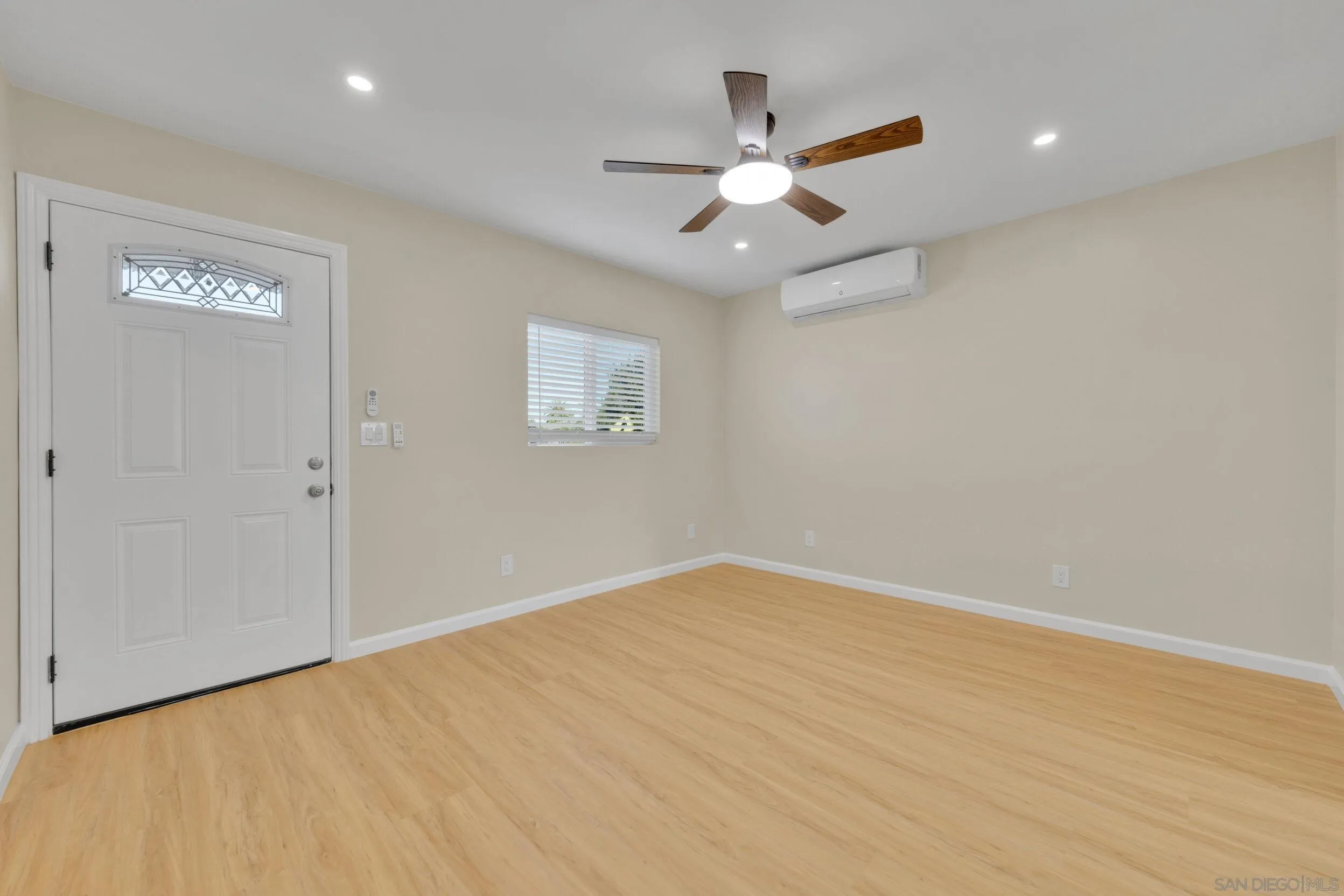 https://cdn.realtyfeed.com/cdn/127/260004241/32244b8fa4a692c4b9bfc61b16168224.webp