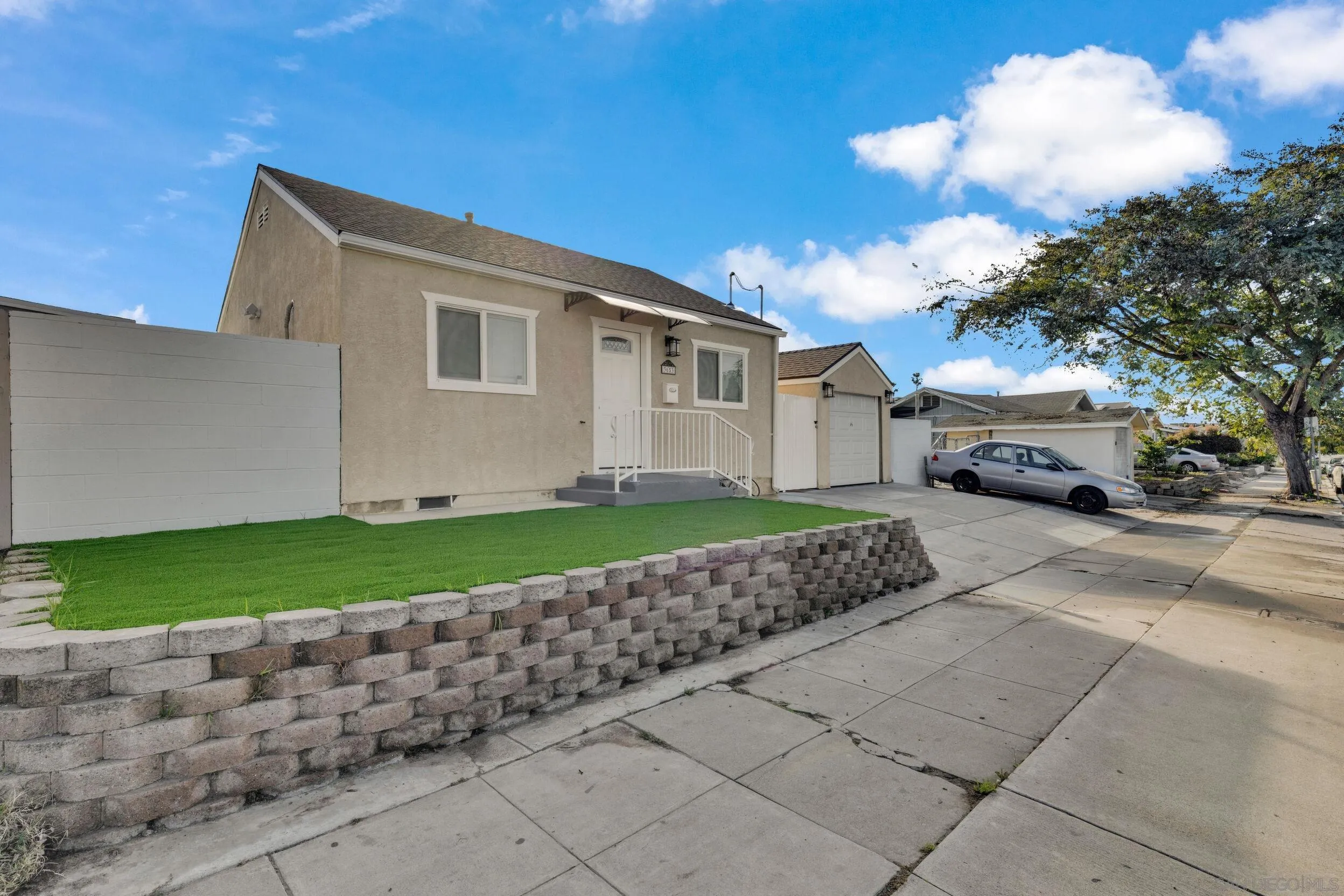 https://cdn.realtyfeed.com/cdn/127/260004241/453d95c5ba5c70e2f427037c40eafa12.webp
