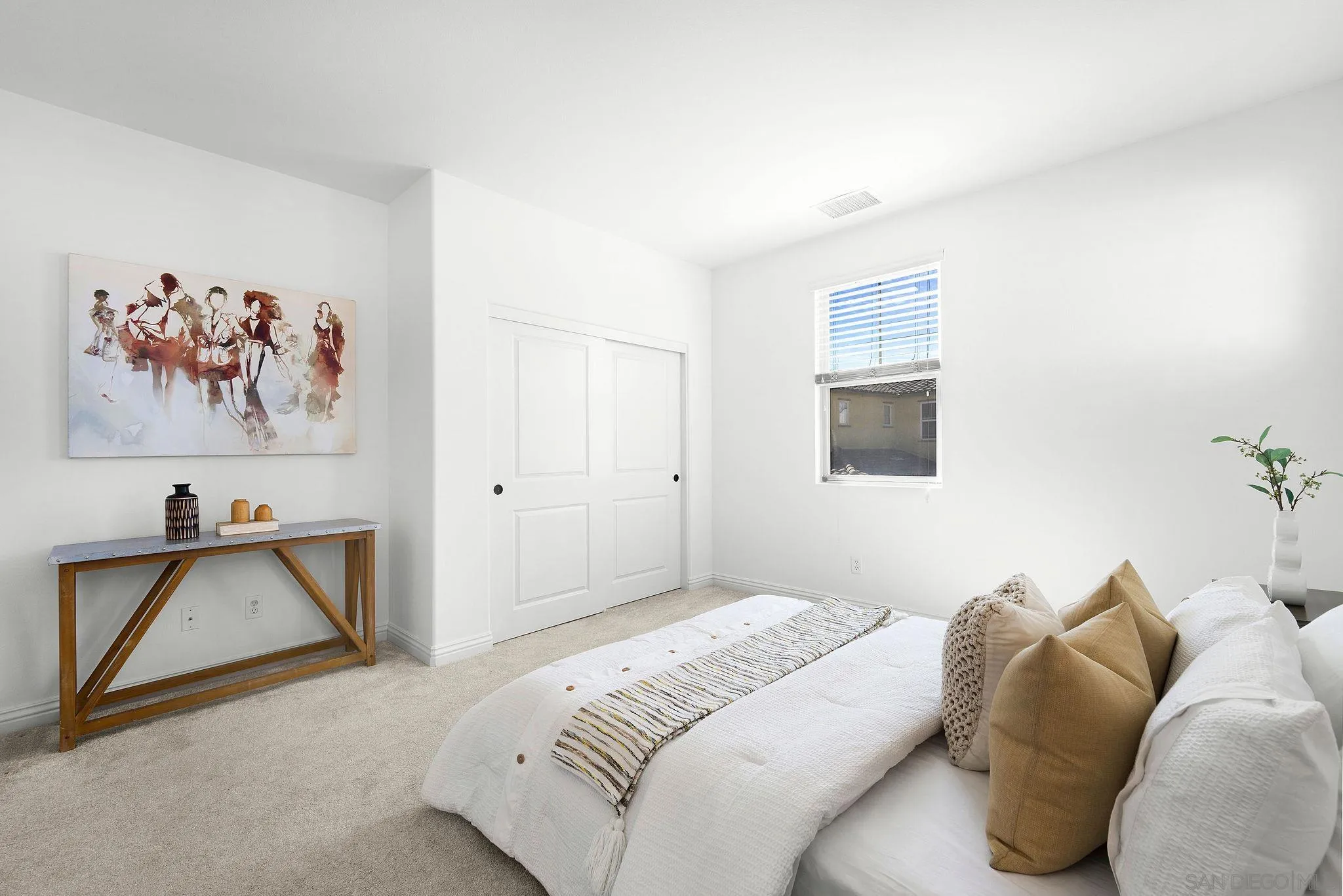 https://cdn.realtyfeed.com/cdn/127/260004242/feceaa7e025399d5438199e539434f15.webp