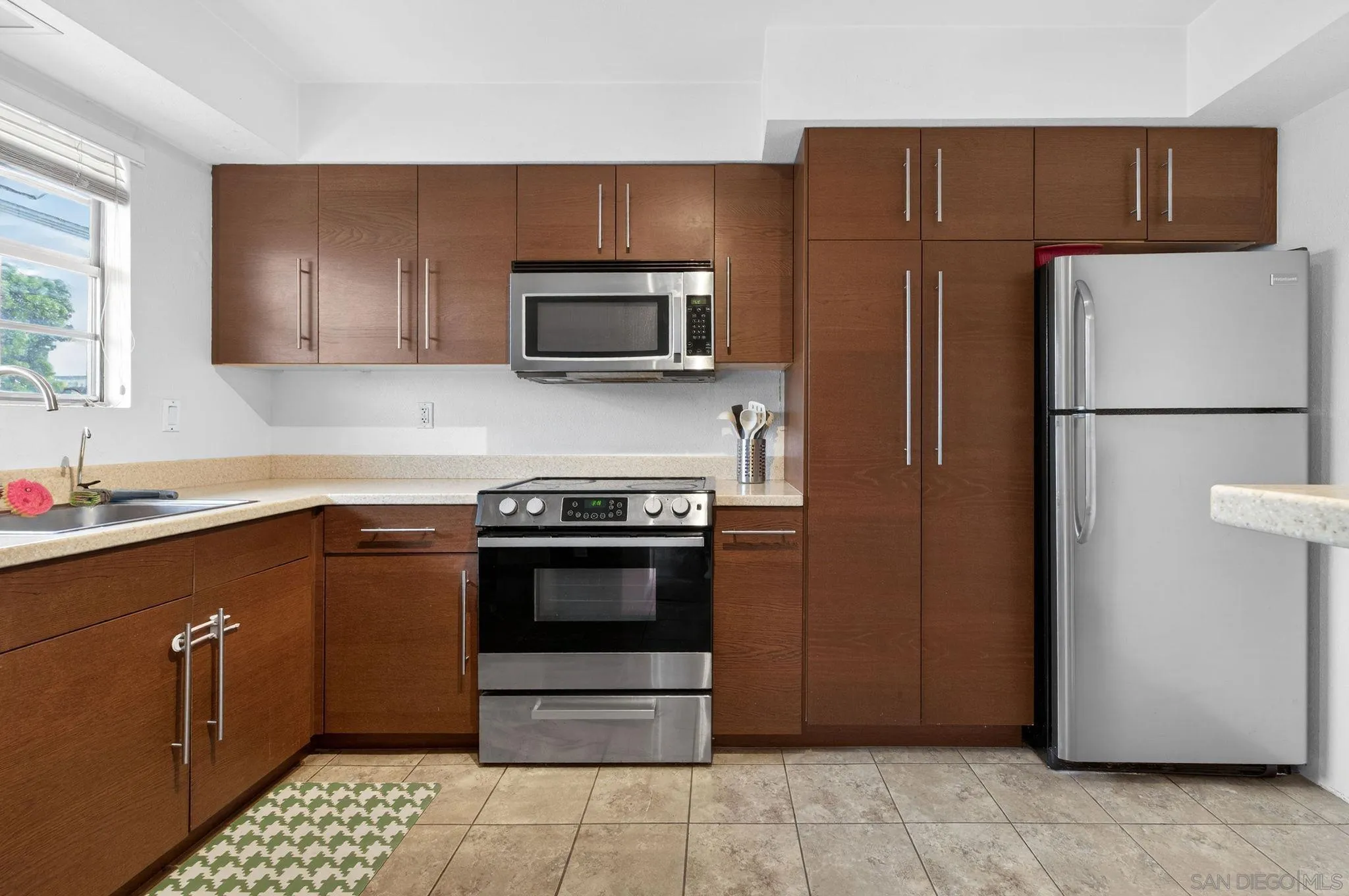 Photo #7: 260004243 Listing: Photo #7